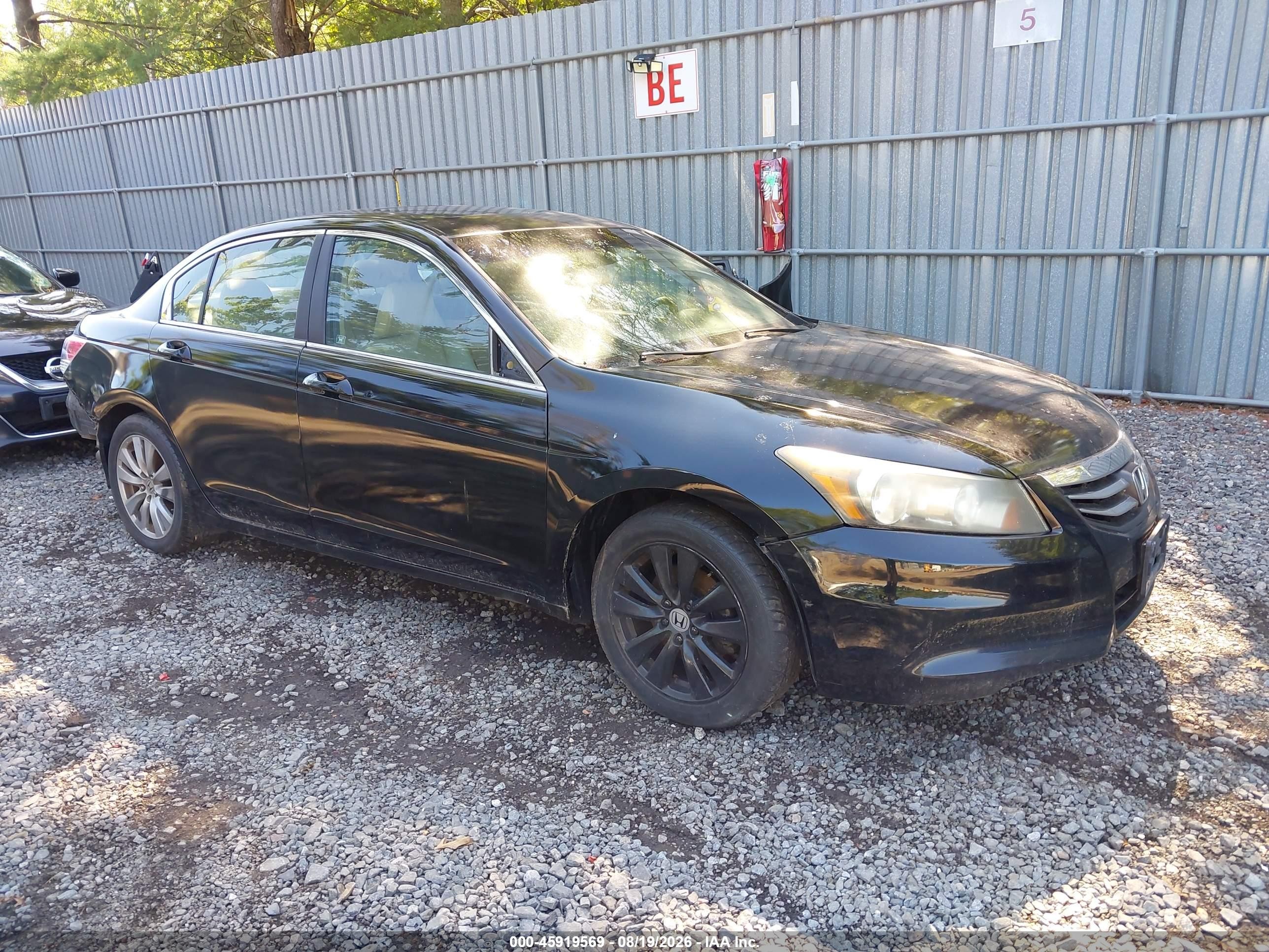 2011 Honda Accord 2.4 Ex-l Black vin: 1HGCP2F82BA082278