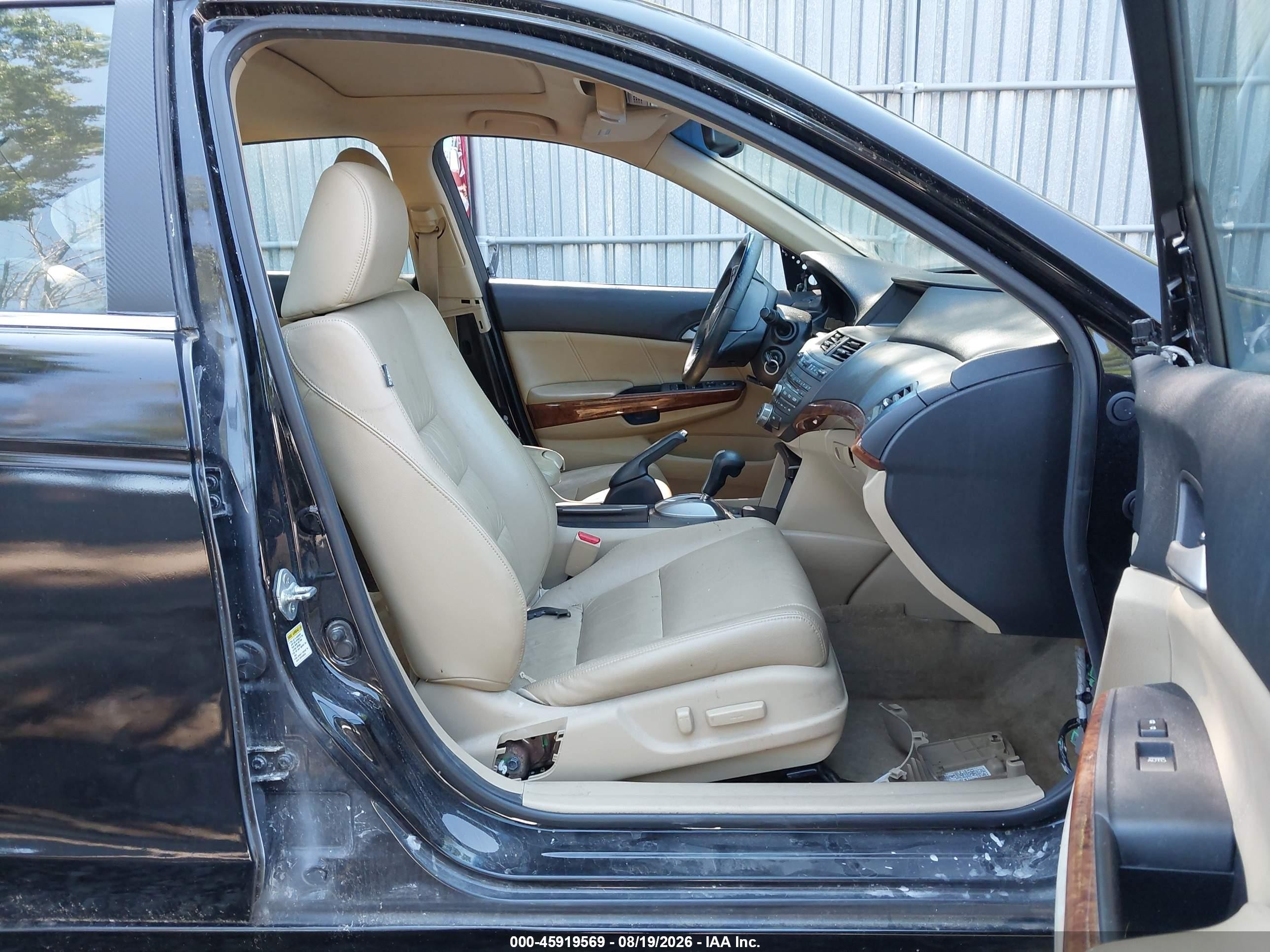 2011 Honda Accord 2.4 Ex-l Black vin: 1HGCP2F82BA082278