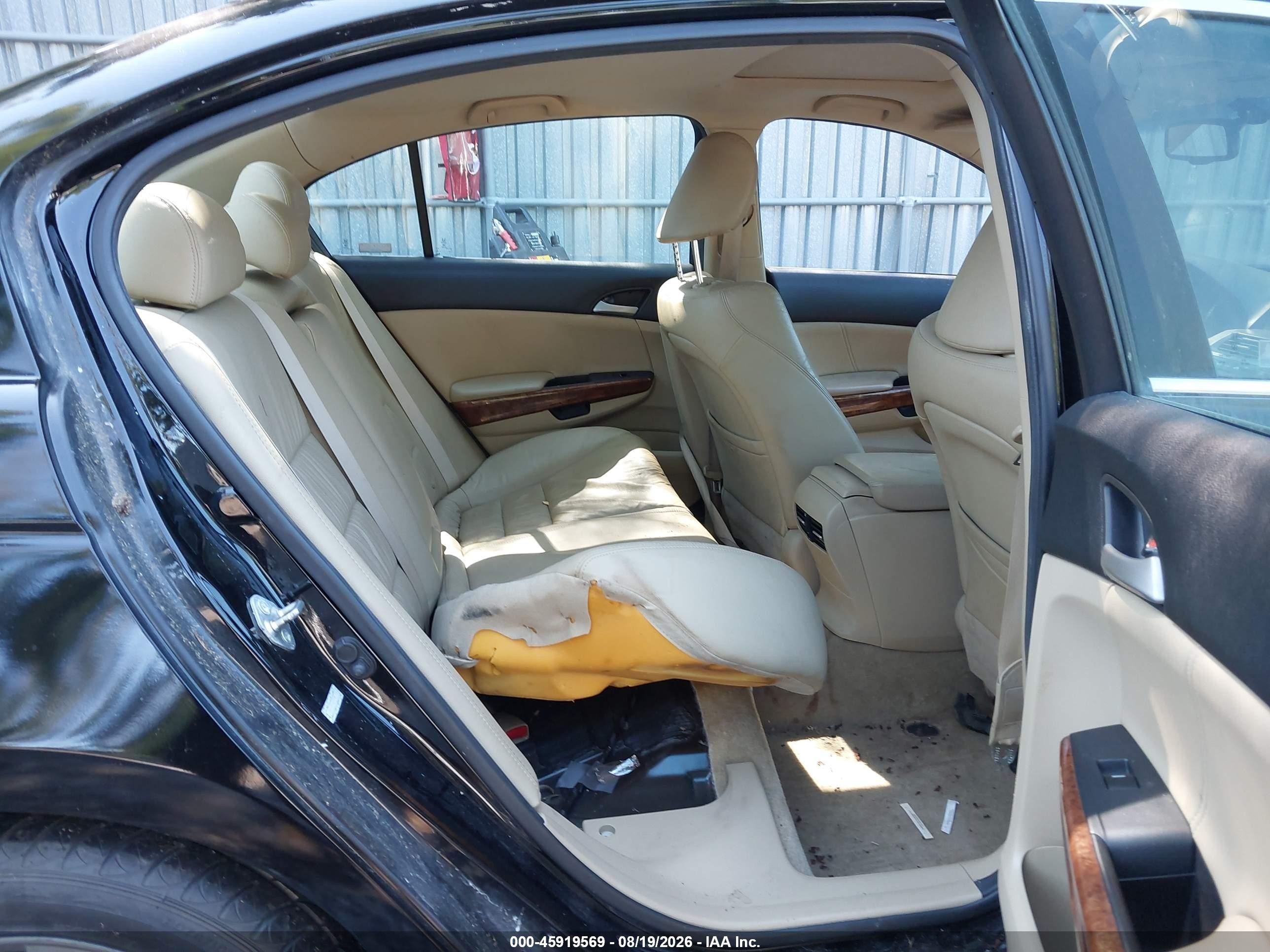 2011 Honda Accord 2.4 Ex-l Black vin: 1HGCP2F82BA082278