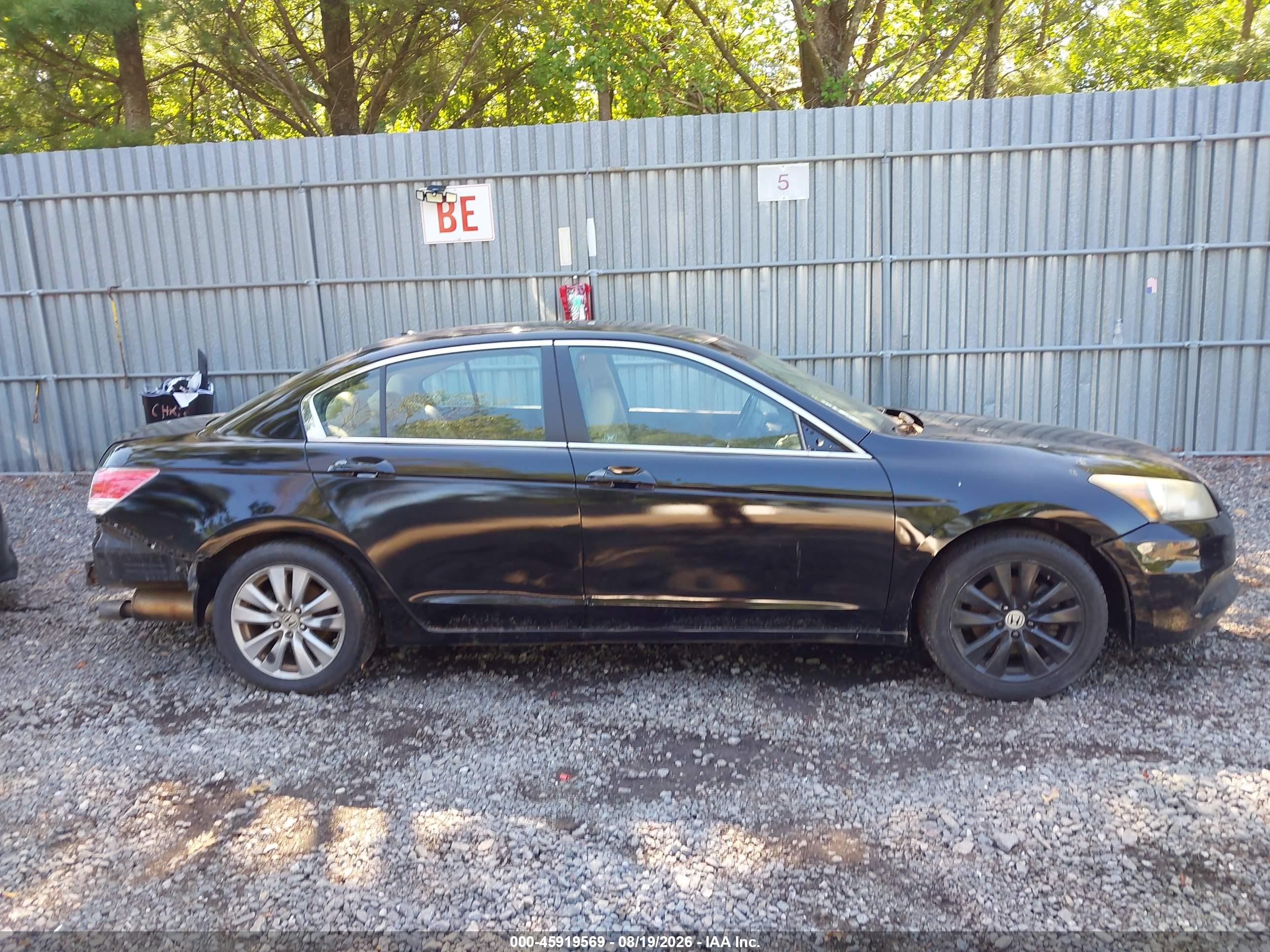 2011 Honda Accord 2.4 Ex-l Black vin: 1HGCP2F82BA082278
