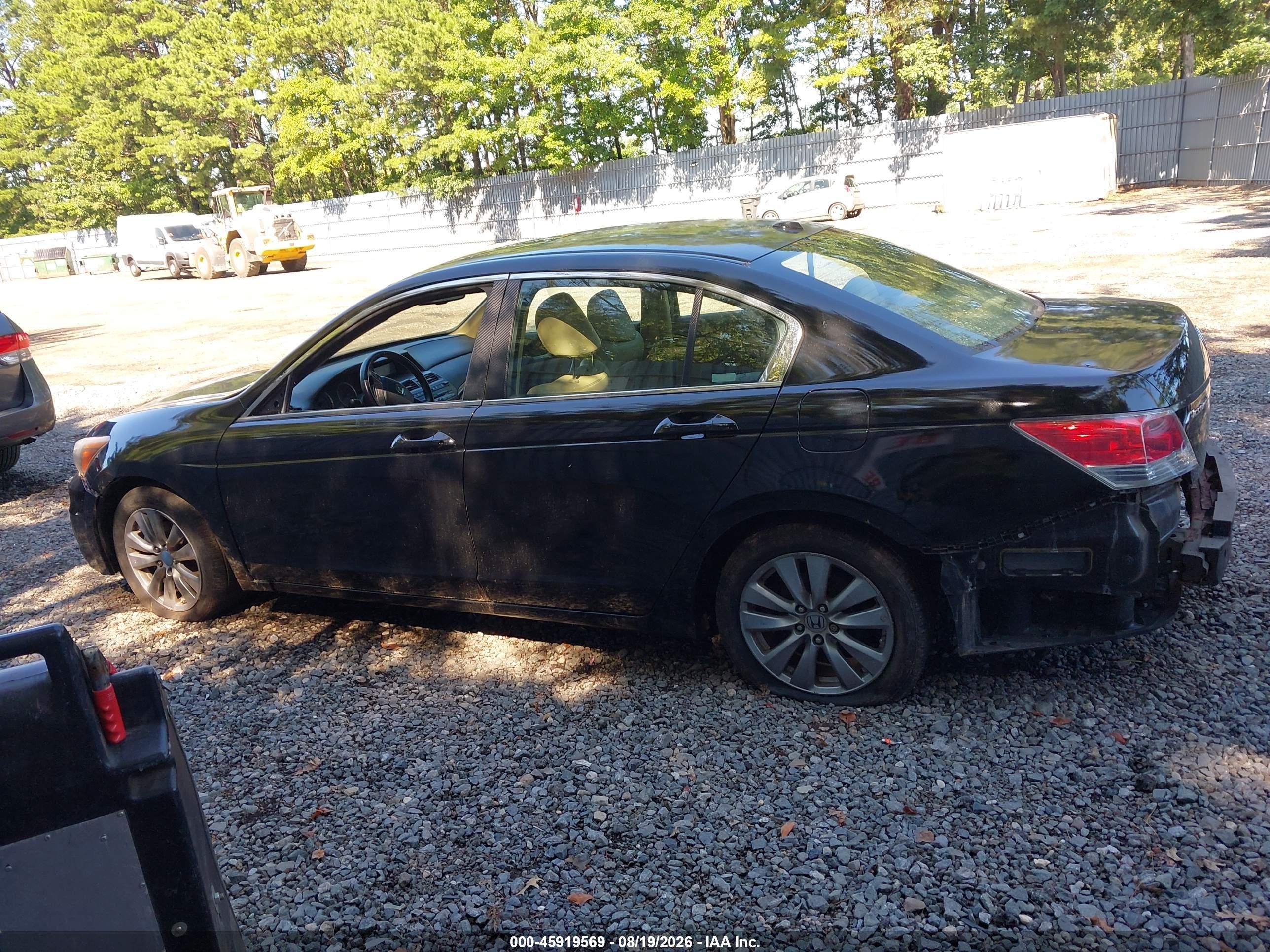 2011 Honda Accord 2.4 Ex-l Black vin: 1HGCP2F82BA082278