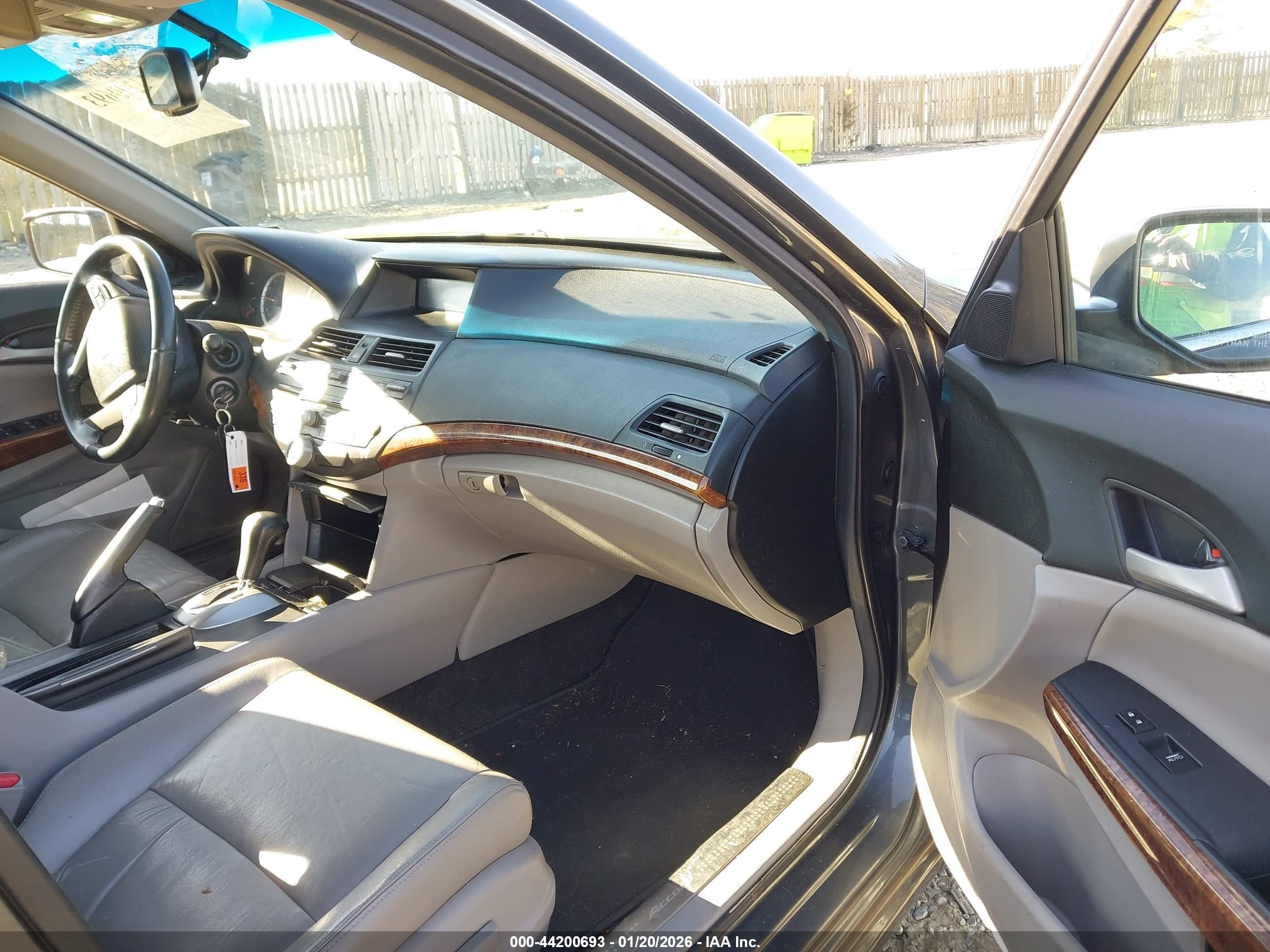 2011 Honda Accord 2.4 Ex-l Gray vin: 1HGCP2F82BA157626