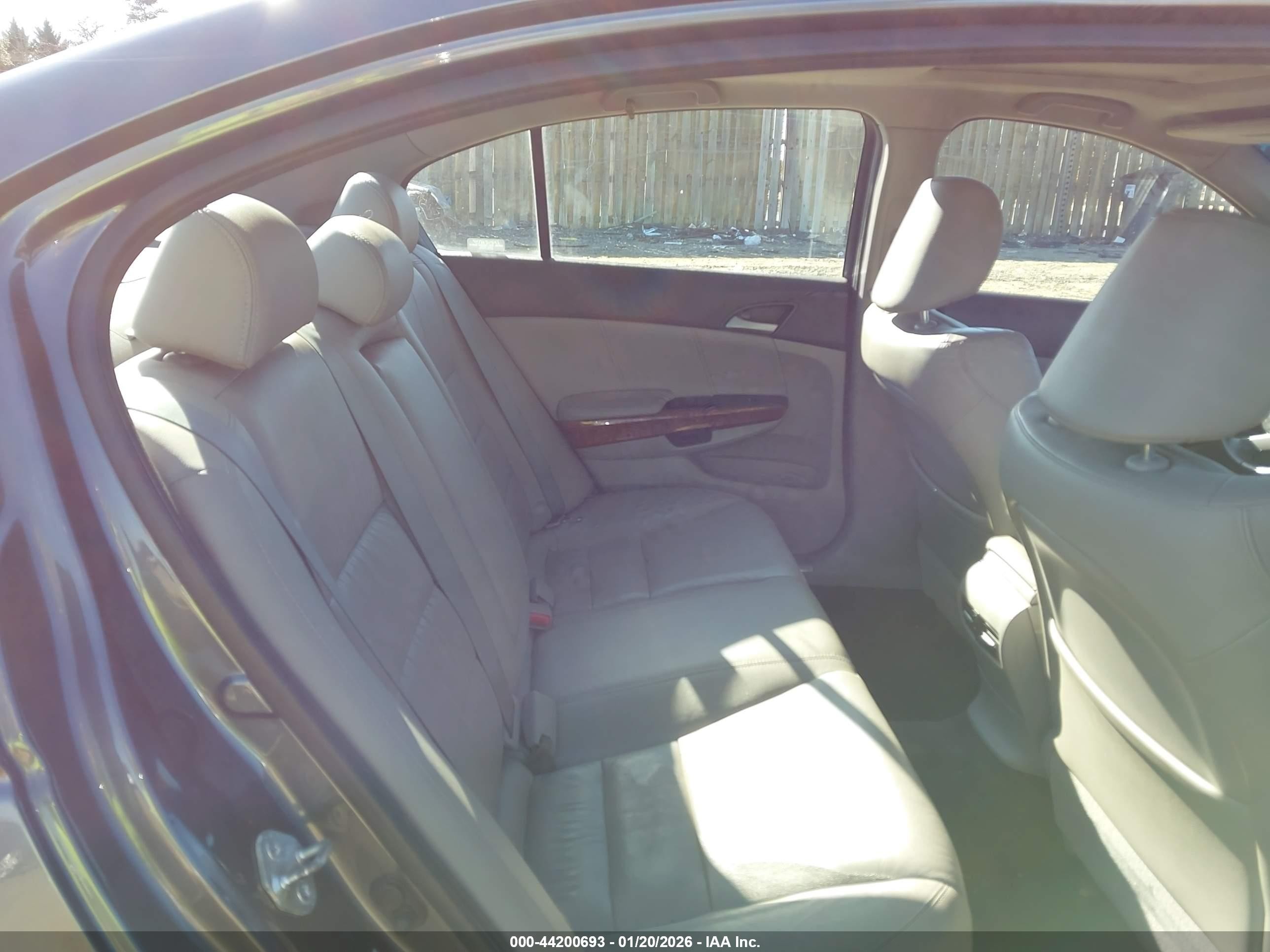 2011 Honda Accord 2.4 Ex-l Gray vin: 1HGCP2F82BA157626