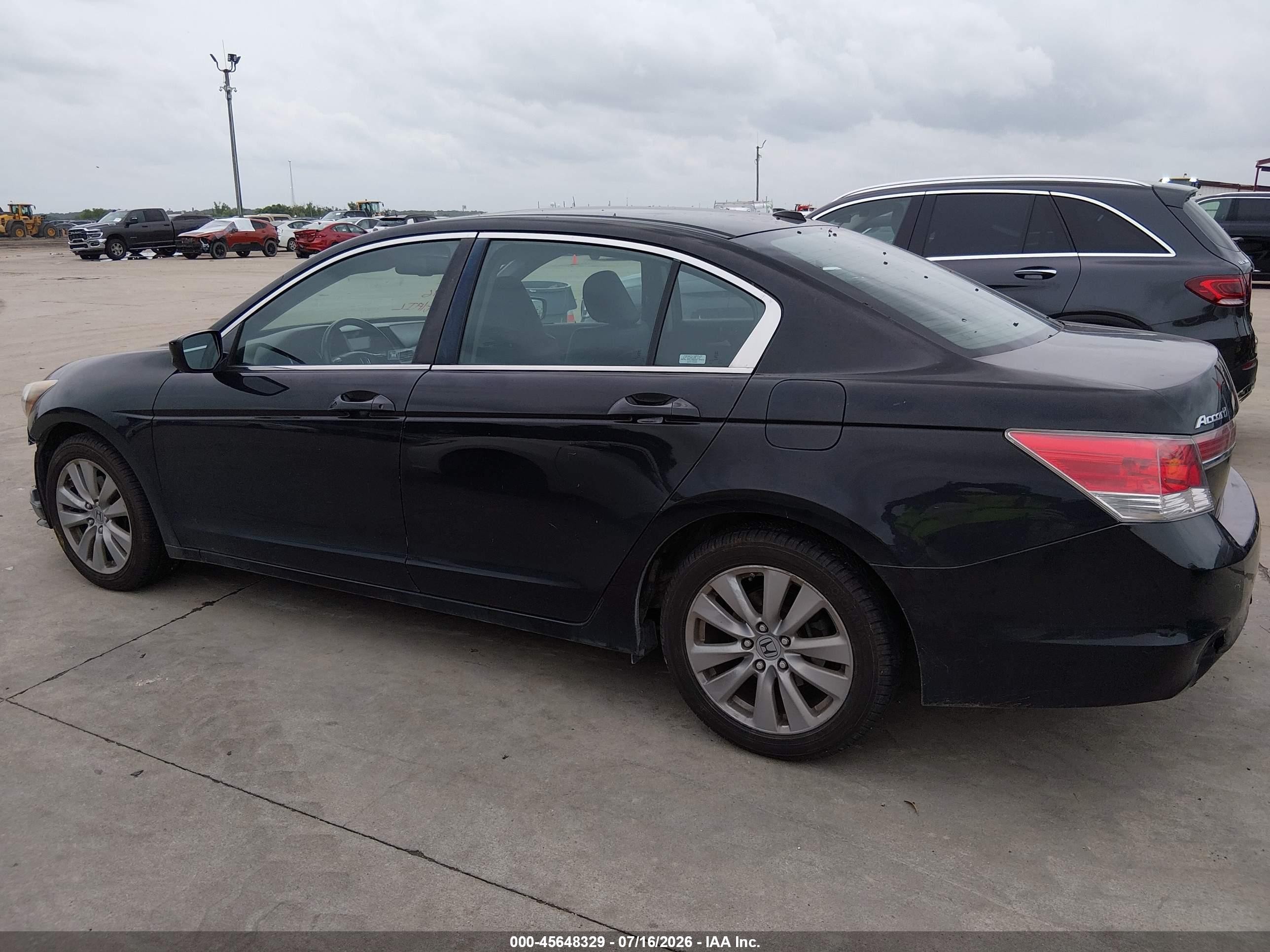2012 Honda Accord 2.4 Ex-l Black vin: 1HGCP2F82CA062517
