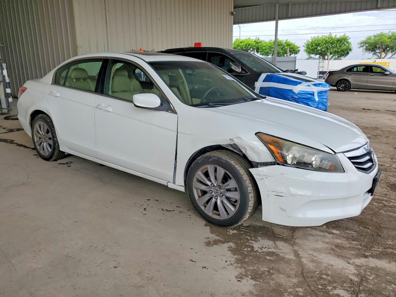 2012 Honda Accord Exl White vin: 1HGCP2F82CA074988