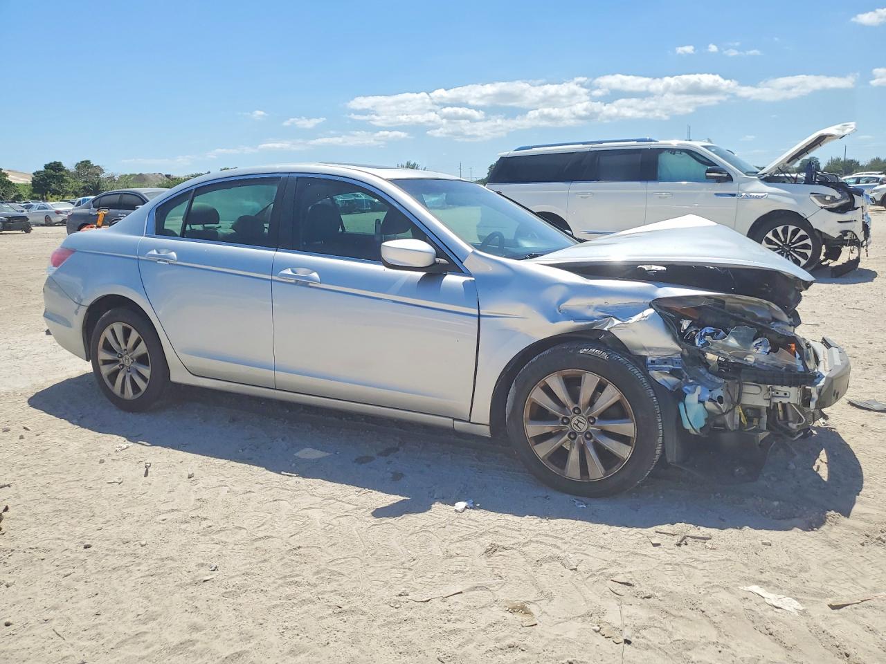 2012 Honda Accord Exl Серебряный vin: 1HGCP2F82CA089426