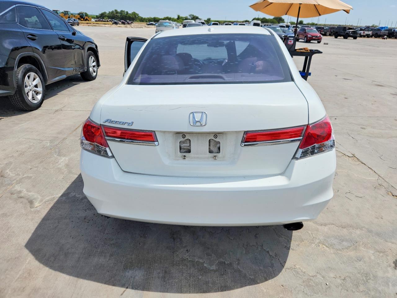 2012 Honda Accord Ex Белый vin: 1HGCP2F82CA148748