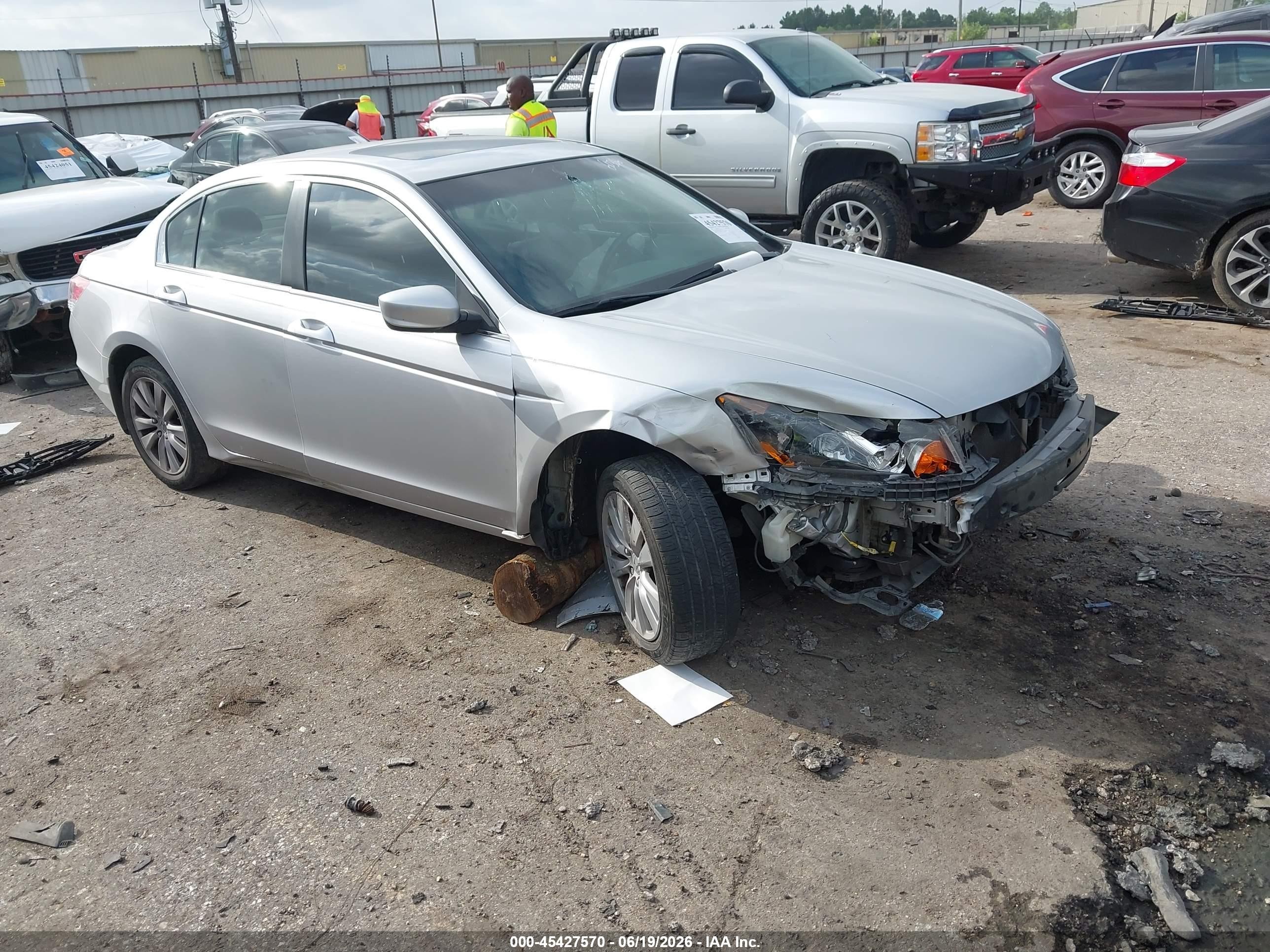 2012 Honda Accord 2.4 Ex-l Silver vin: 1HGCP2F82CA213842