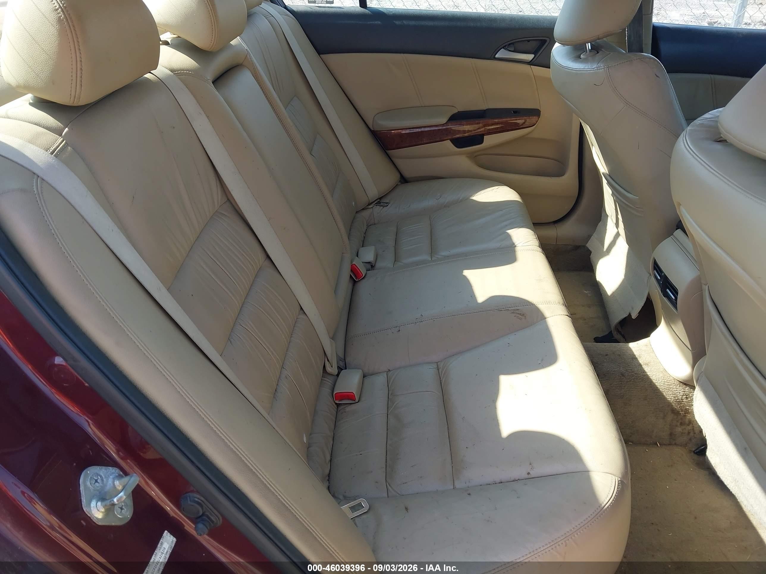 2012 Honda Accord 2.4 Ex-l Burgundy vin: 1HGCP2F82CA216319