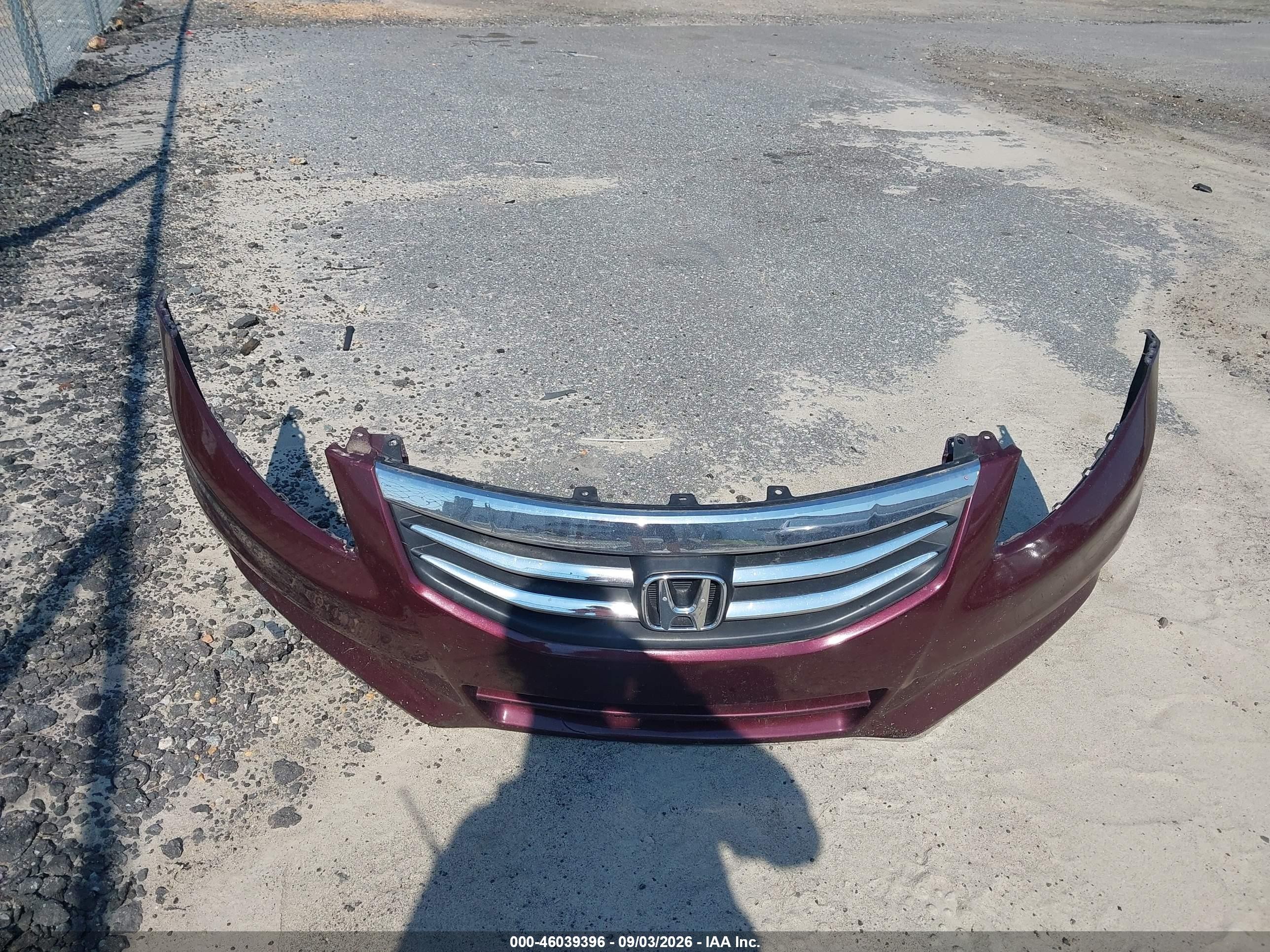 2012 Honda Accord 2.4 Ex-l Burgundy vin: 1HGCP2F82CA216319