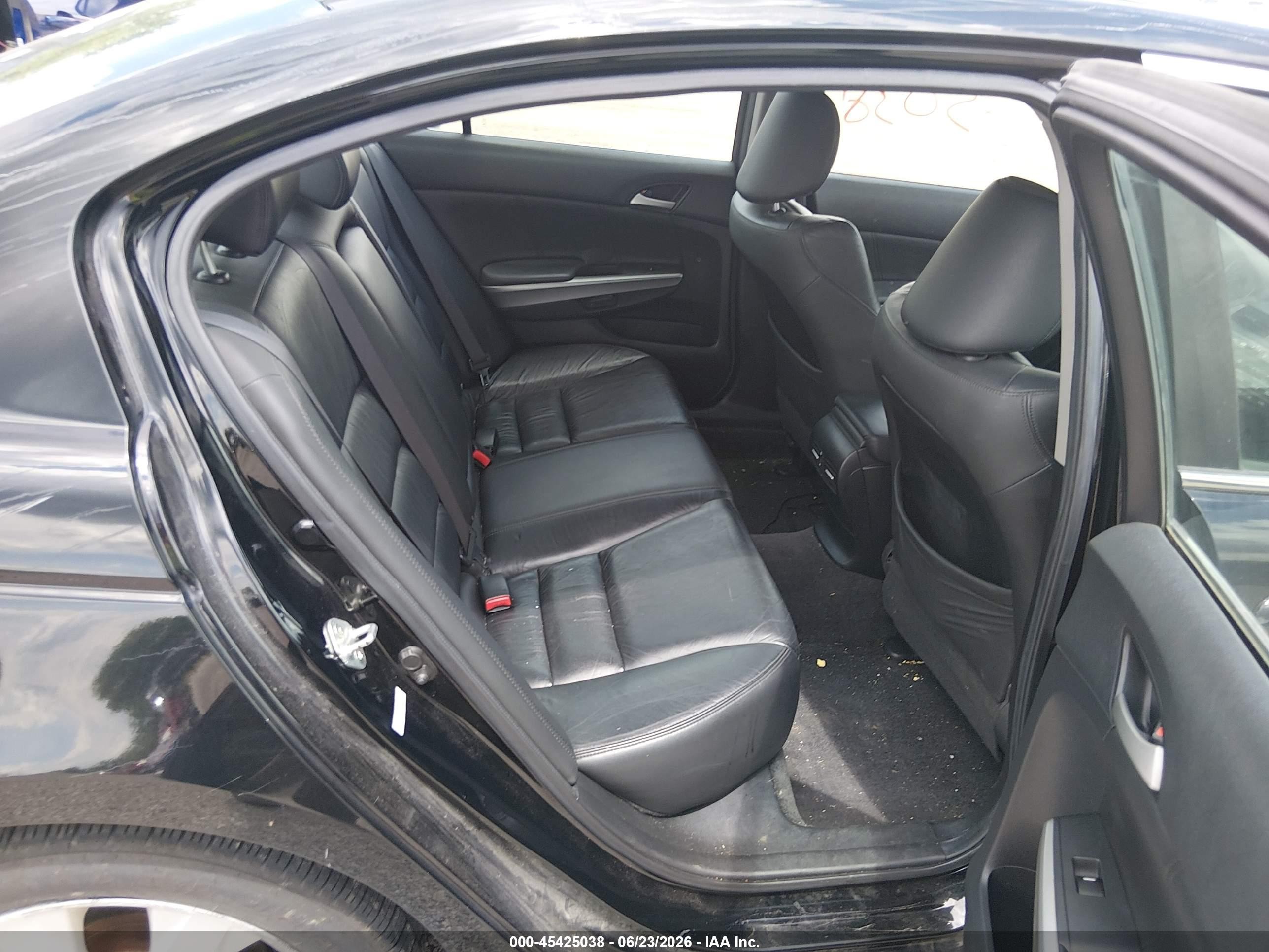 2010 Honda Accord 2.4 Ex-l Черный vin: 1HGCP2F83AA016692
