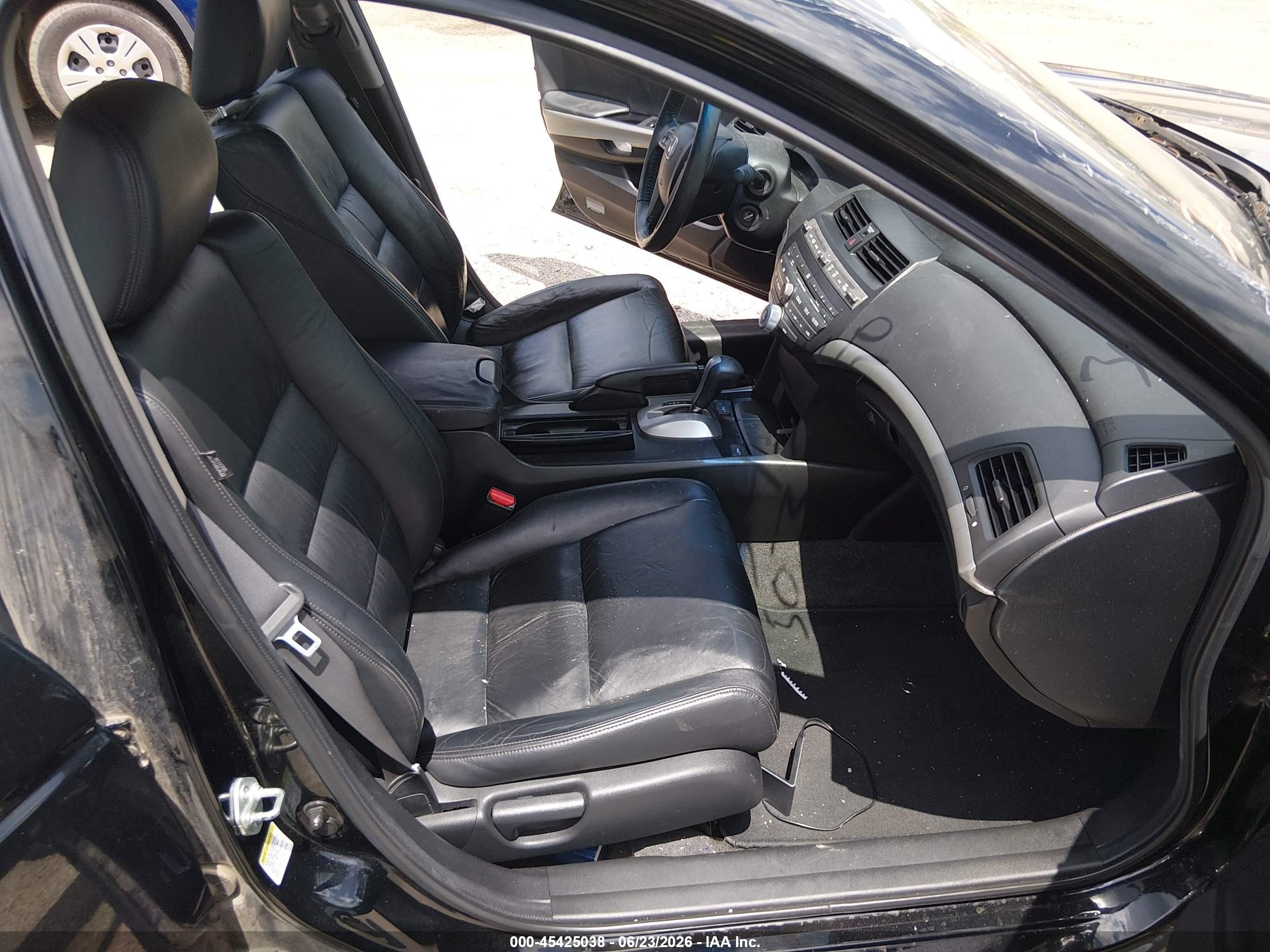 2010 Honda Accord 2.4 Ex-l Черный vin: 1HGCP2F83AA016692