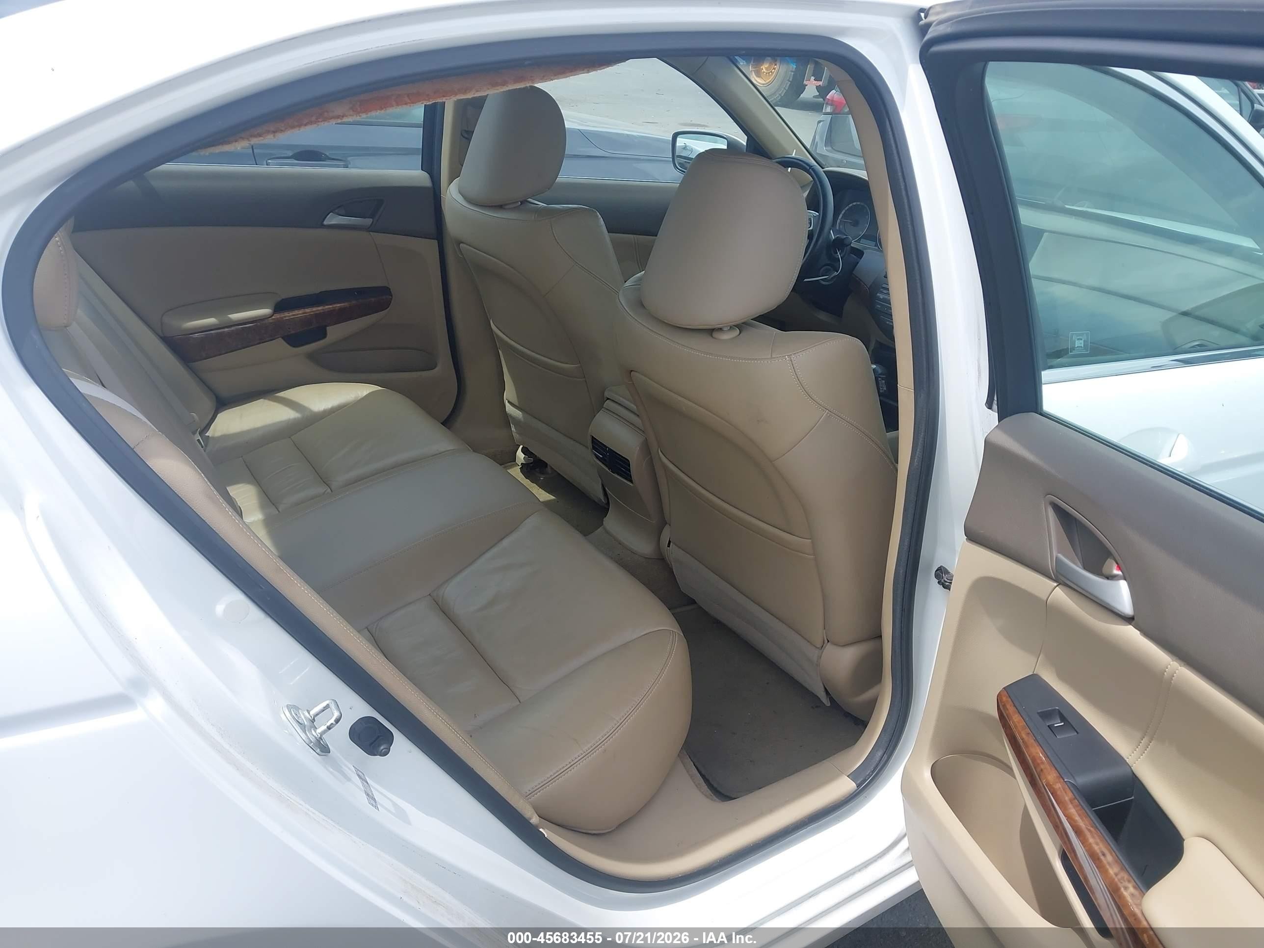 2010 Honda Accord 2.4 Ex-l Белый vin: 1HGCP2F83AA138081