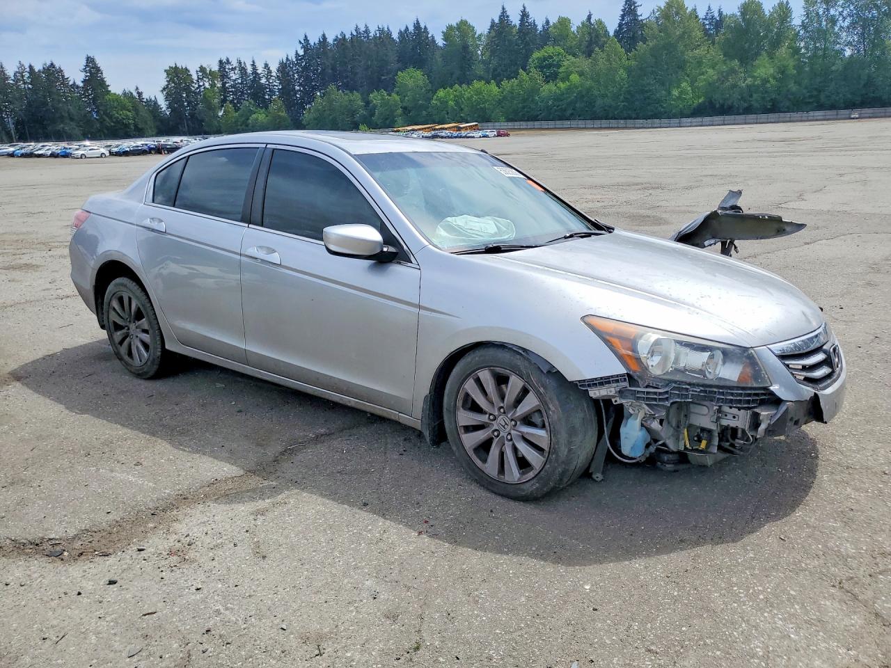 2011 Honda Accord Exl Серебряный vin: 1HGCP2F83BA027435