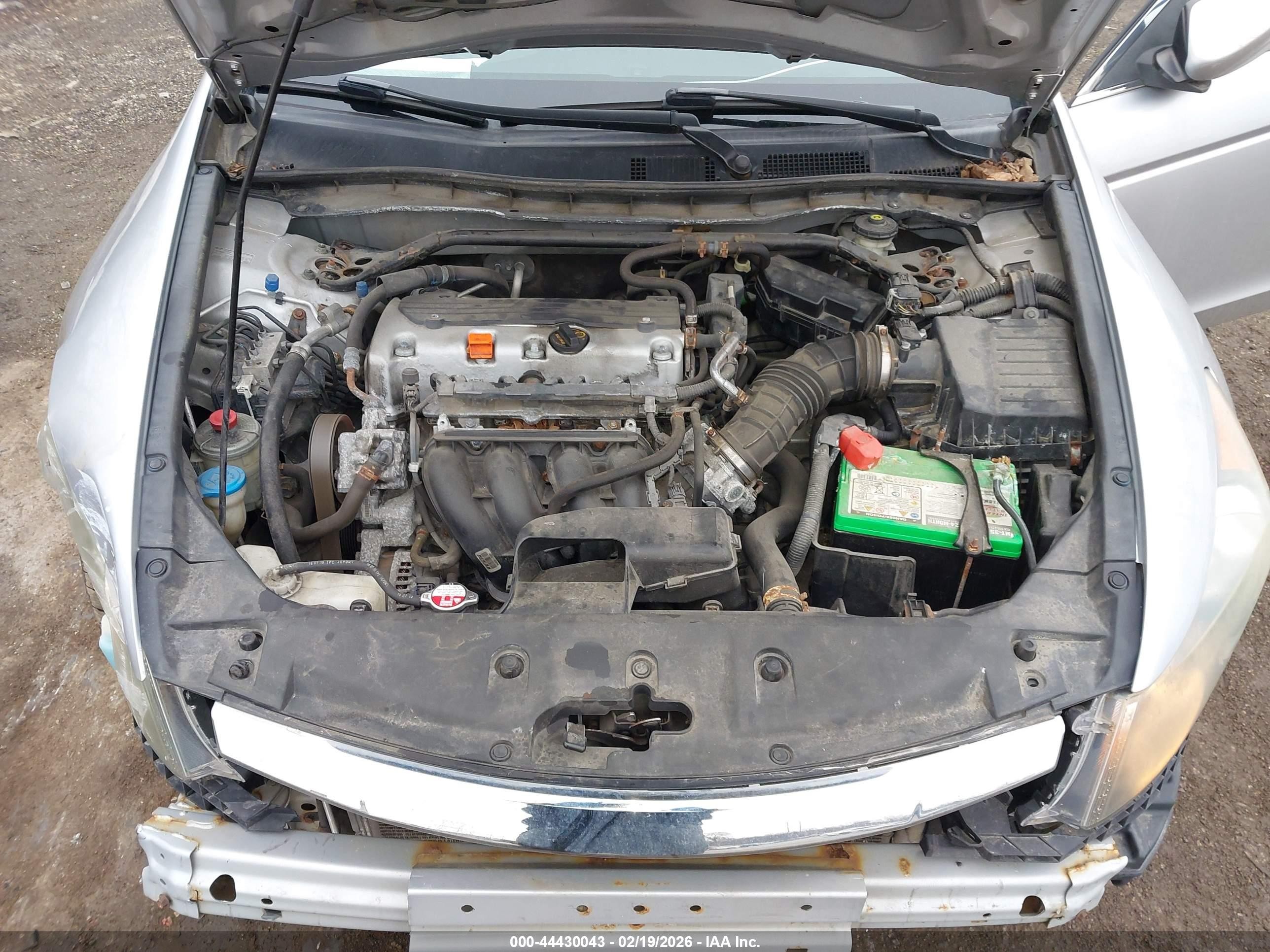 2011 Honda Accord 2.4 Ex-l Silver vin: 1HGCP2F83BA047555