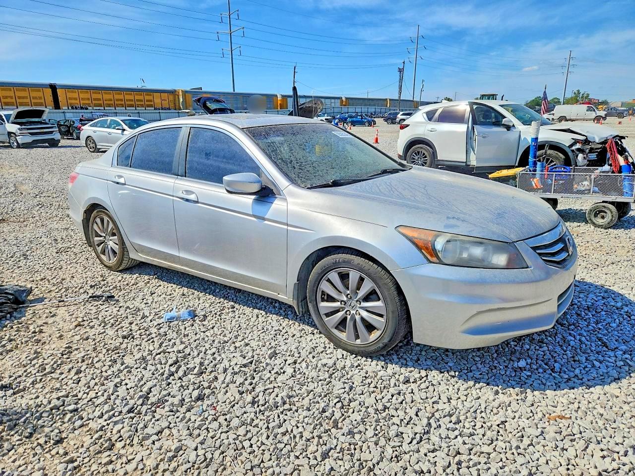 2011 Honda Accord Exl Silver vin: 1HGCP2F83BA075095