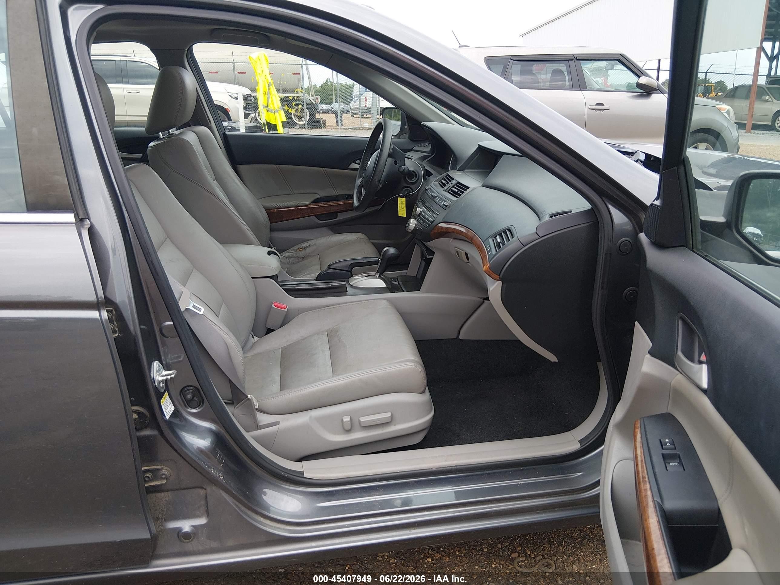 2011 Honda Accord 2.4 Ex-l Gray vin: 1HGCP2F83BA098781