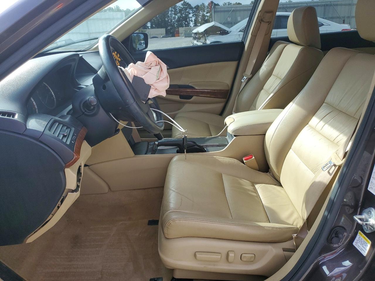 2011 Honda Accord Exl Tan vin: 1HGCP2F83BA111352