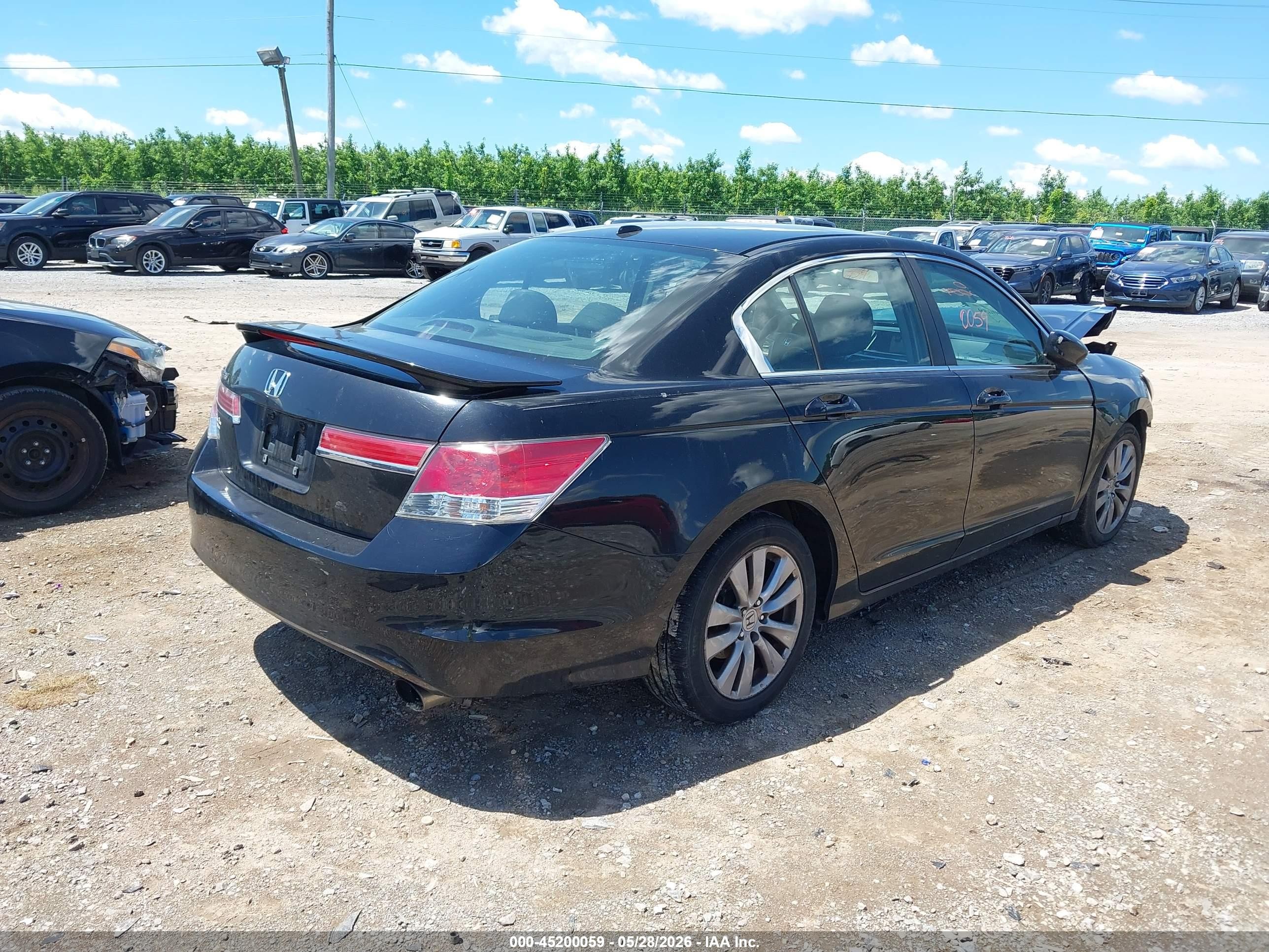 2011 Honda Accord 2.4 Ex-l Black vin: 1HGCP2F83BA123582