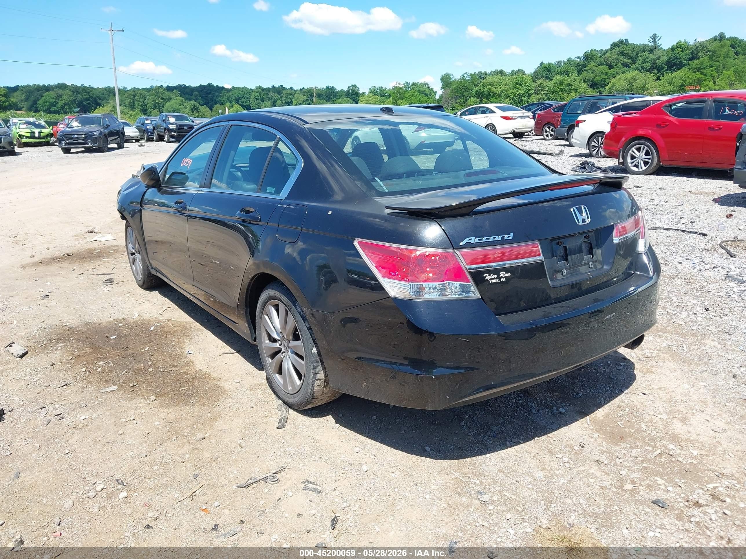 2011 Honda Accord 2.4 Ex-l Black vin: 1HGCP2F83BA123582