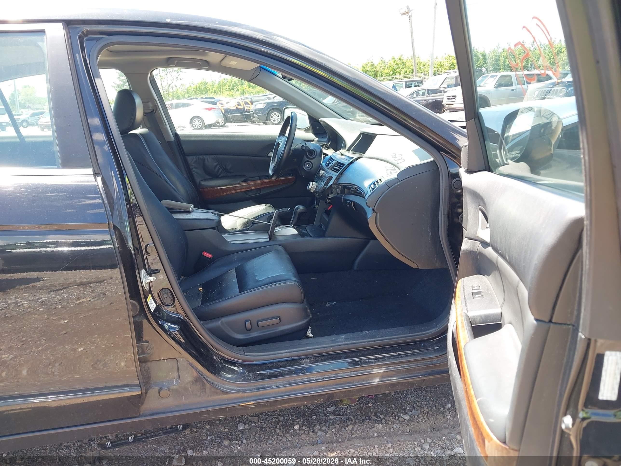 2011 Honda Accord 2.4 Ex-l Black vin: 1HGCP2F83BA123582