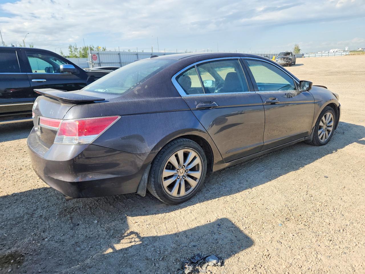 2011 Honda Accord Exl Черный vin: 1HGCP2F83BA804342