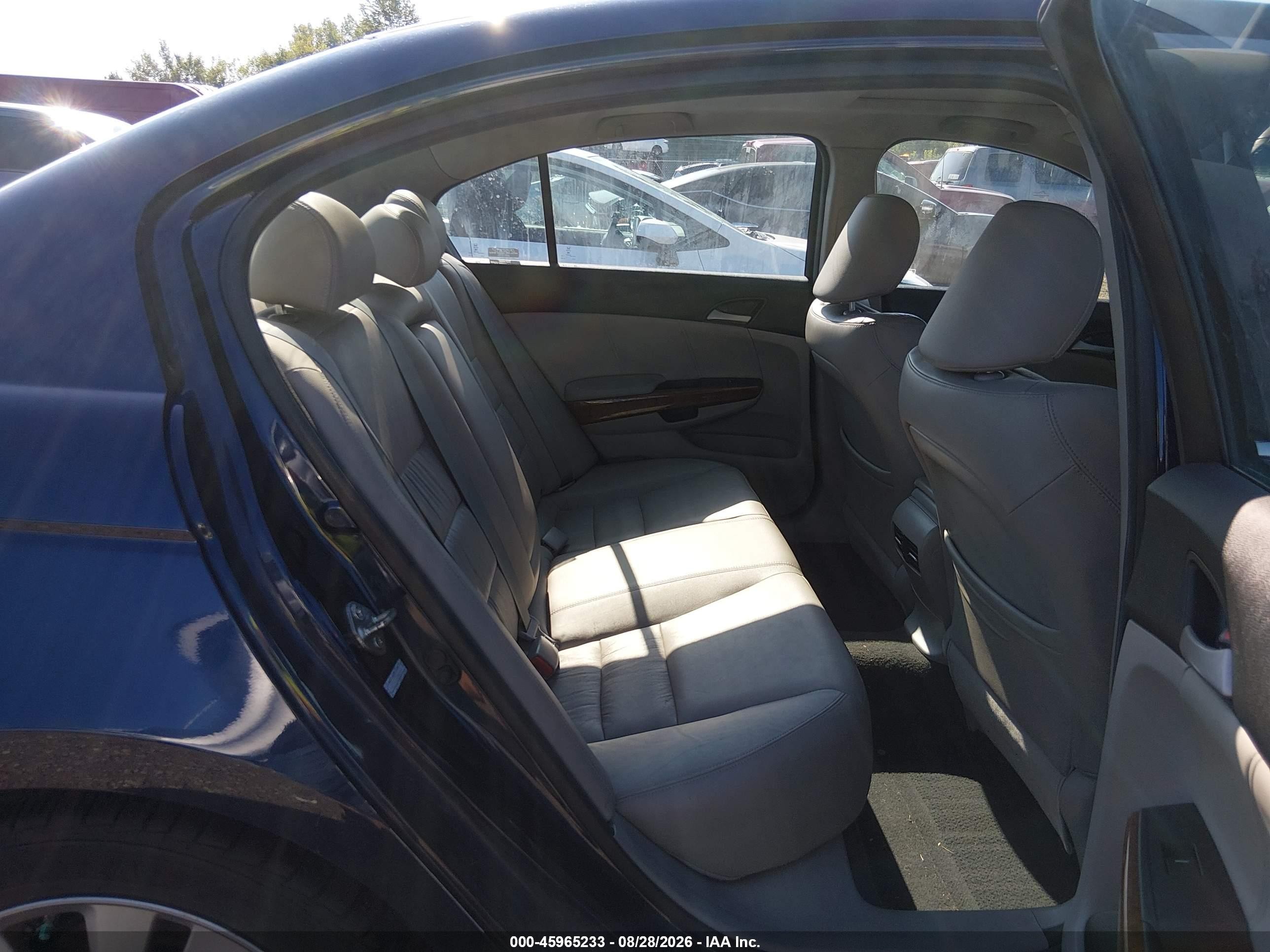 2012 Honda Accord 2.4 Ex-l Blue vin: 1HGCP2F83CA041059