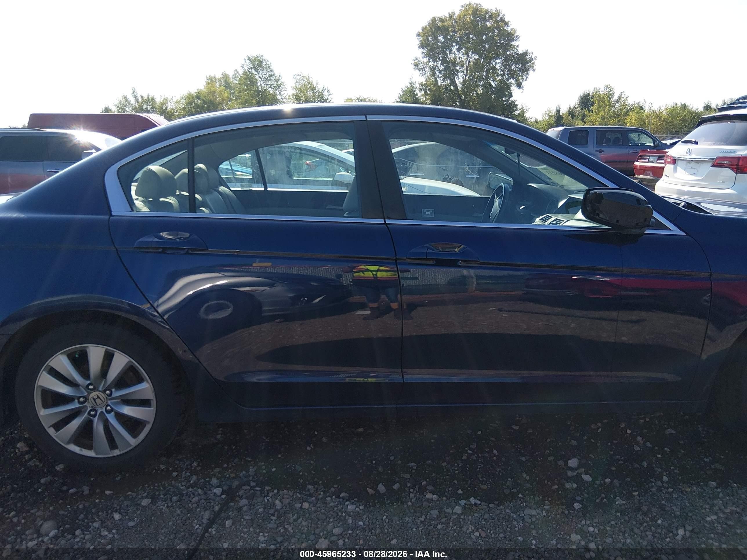 2012 Honda Accord 2.4 Ex-l Blue vin: 1HGCP2F83CA041059