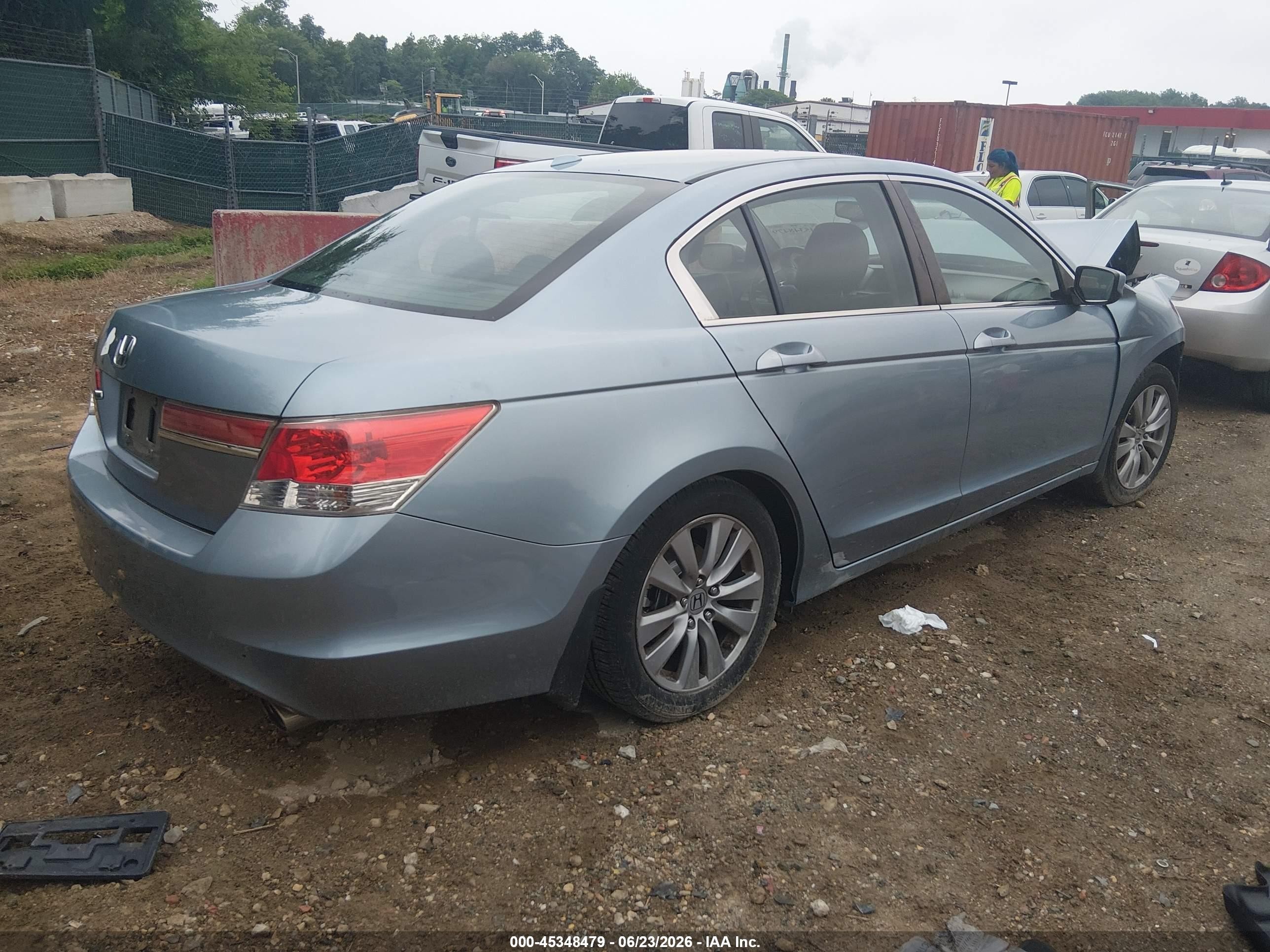 2012 Honda Accord 2.4 Ex-l Blue vin: 1HGCP2F83CA083781