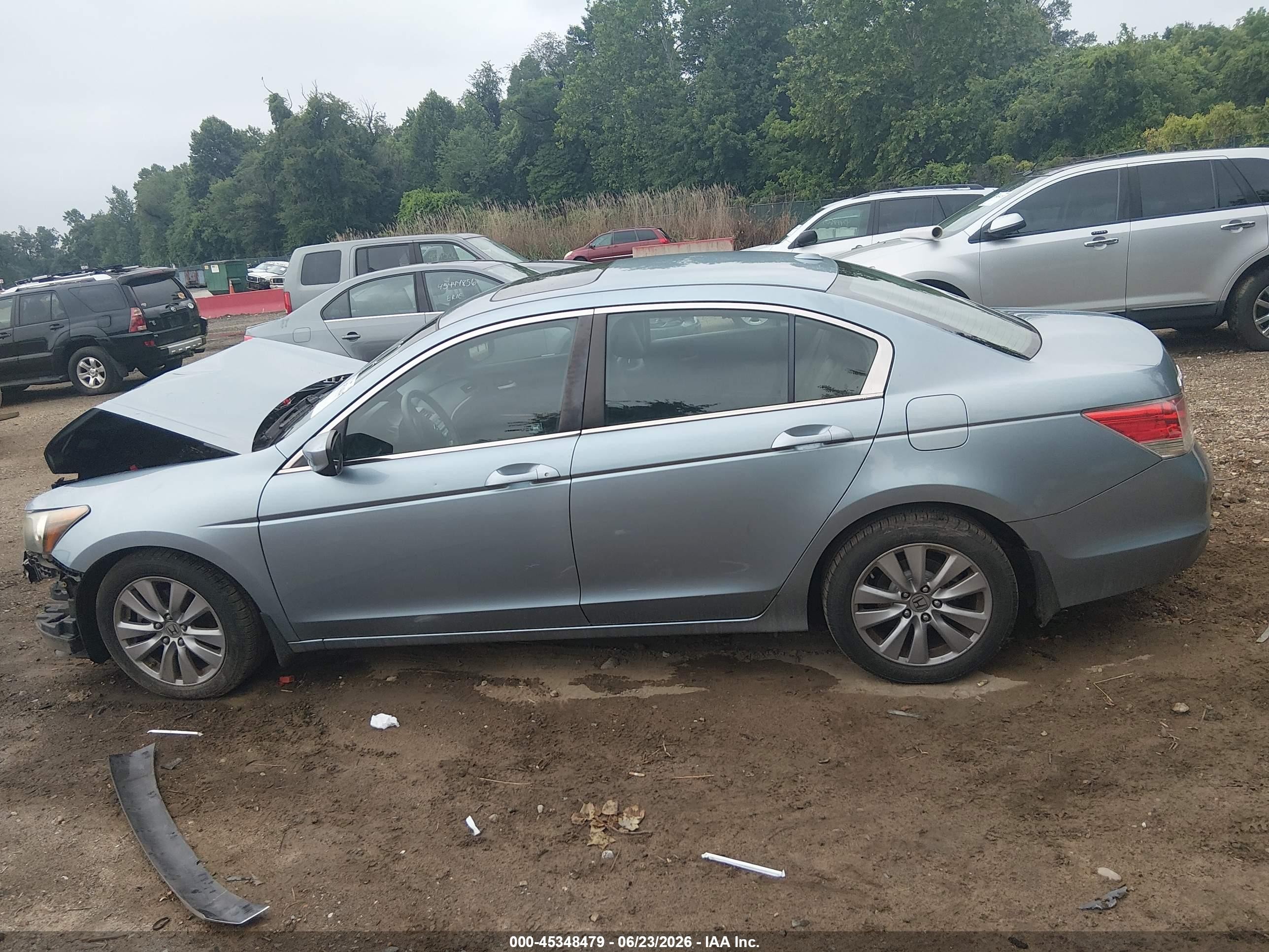 2012 Honda Accord 2.4 Ex-l Blue vin: 1HGCP2F83CA083781