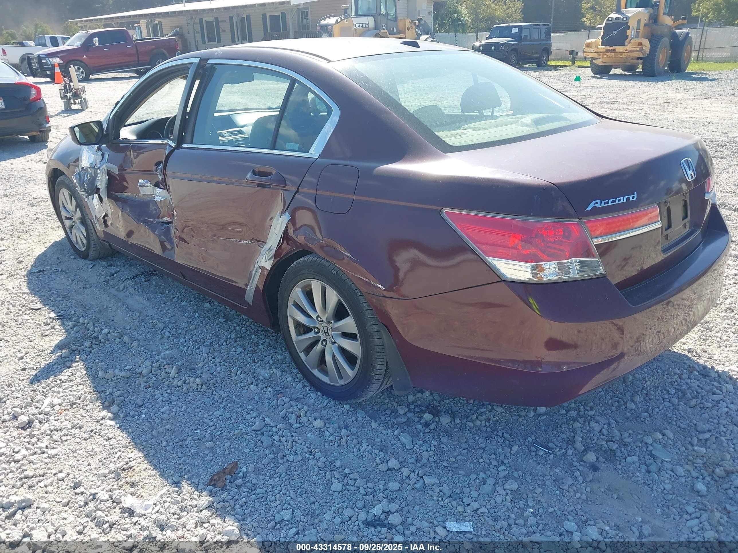 2012 Honda Accord Sdn 2.4 Ex-l/ex-l Purple vin: 1HGCP2F83CA111983