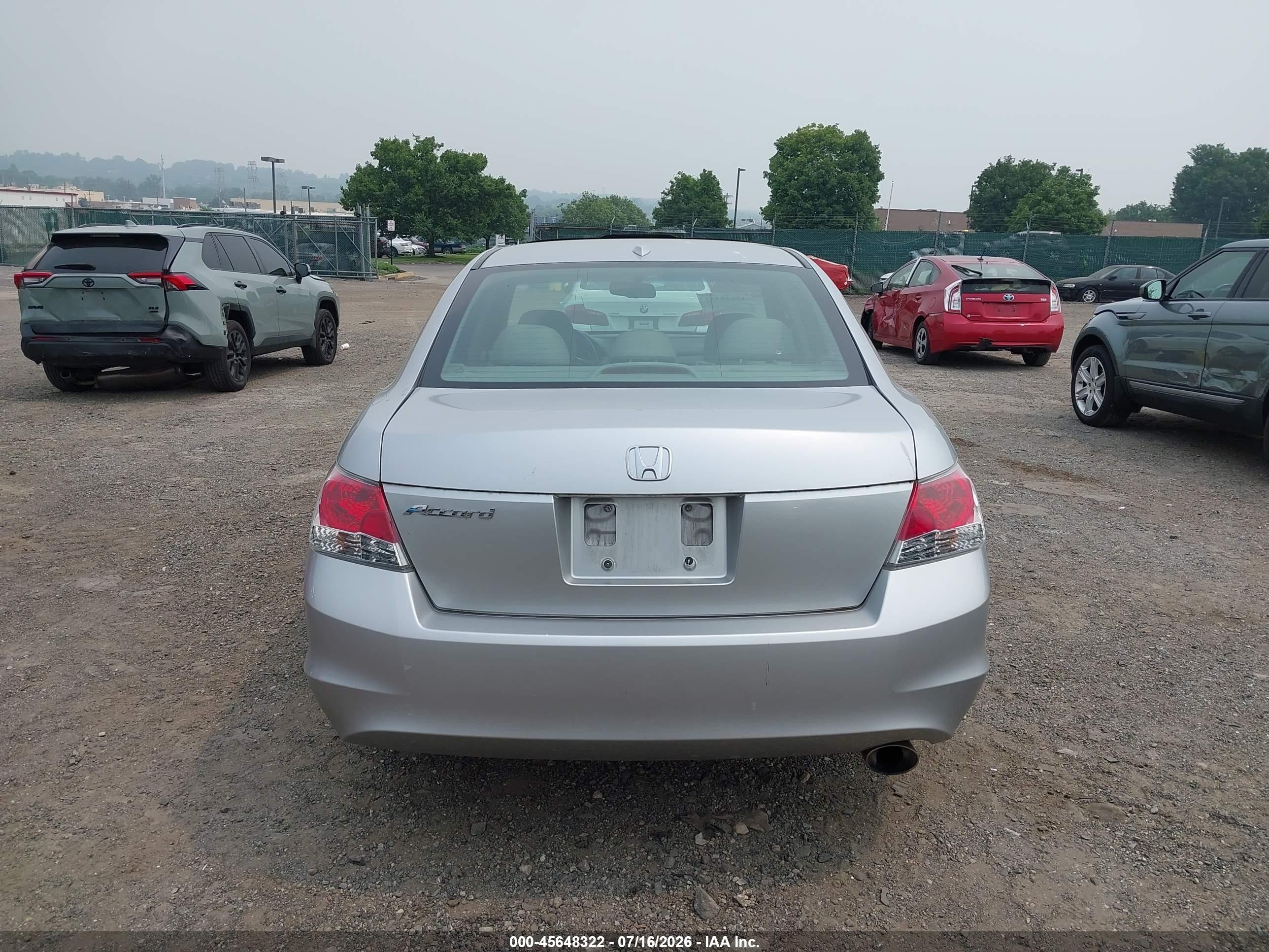 2010 Honda Accord 2.4 Ex-l Серебряный vin: 1HGCP2F84AA007001