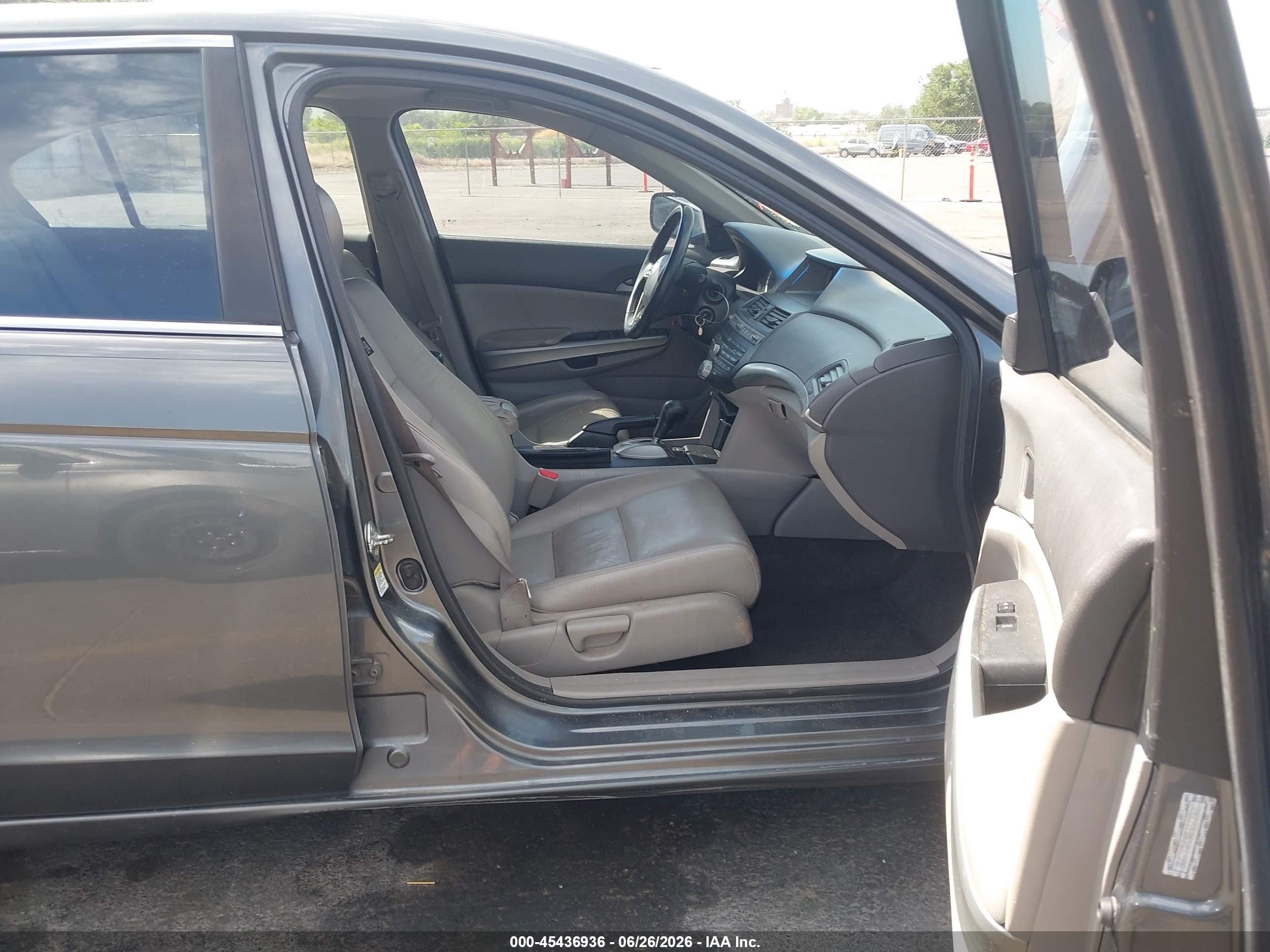 2010 Honda Accord 2.4 Ex-l Gray vin: 1HGCP2F84AA012098