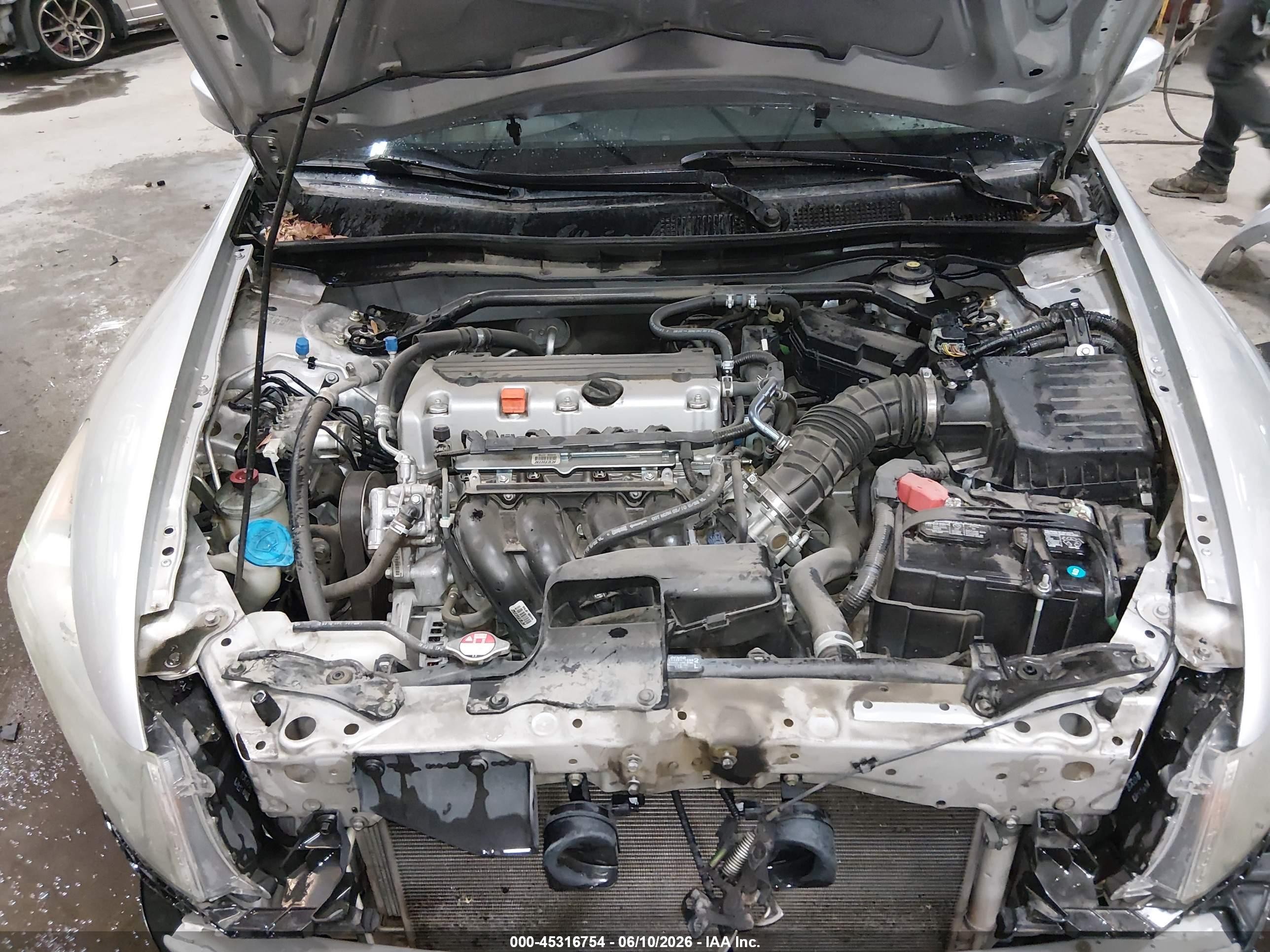 2011 Honda Accord 2.4 Ex-l Silver vin: 1HGCP2F84BA003564