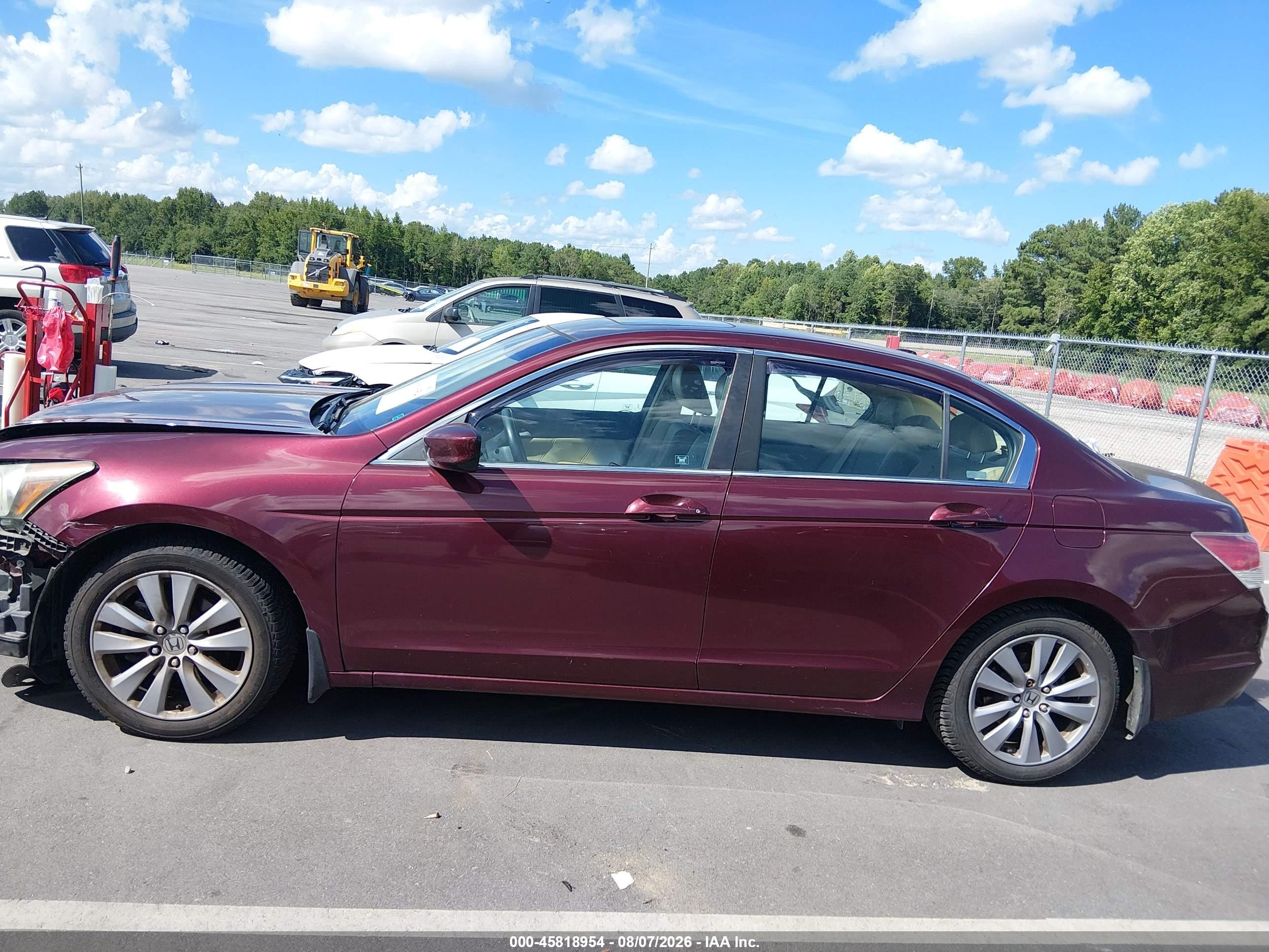 2011 Honda Accord 2.4 Ex-l Бордовый vin: 1HGCP2F84BA009350