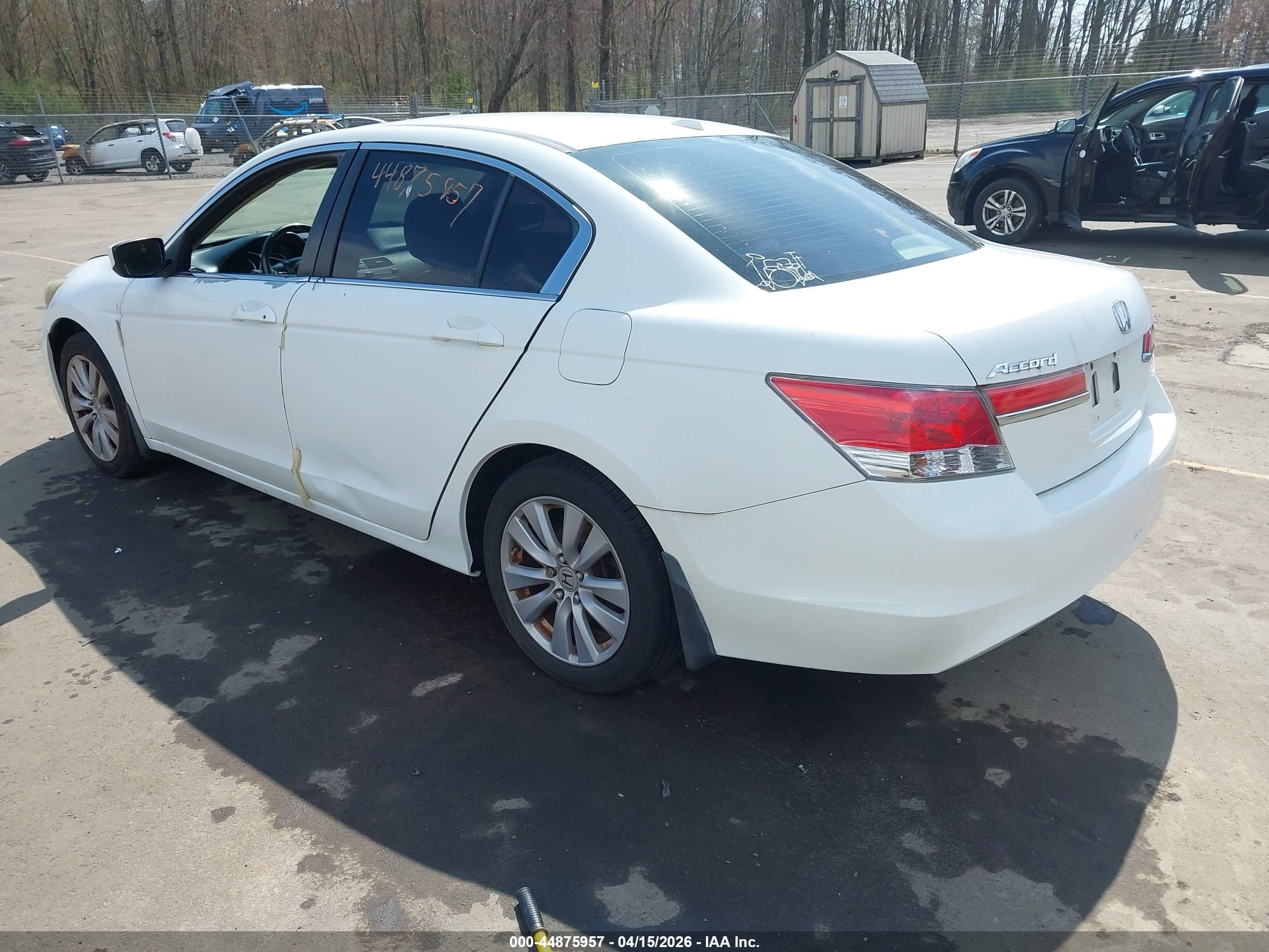 2011 Honda Accord 2.4 Ex-l White vin: 1HGCP2F84BA038542