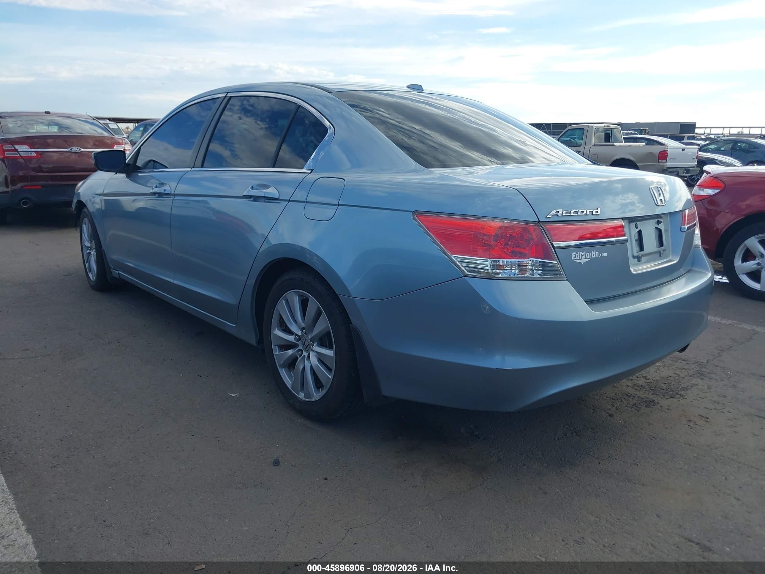 2011 Honda Accord 2.4 Ex-l Blue vin: 1HGCP2F84BA041246