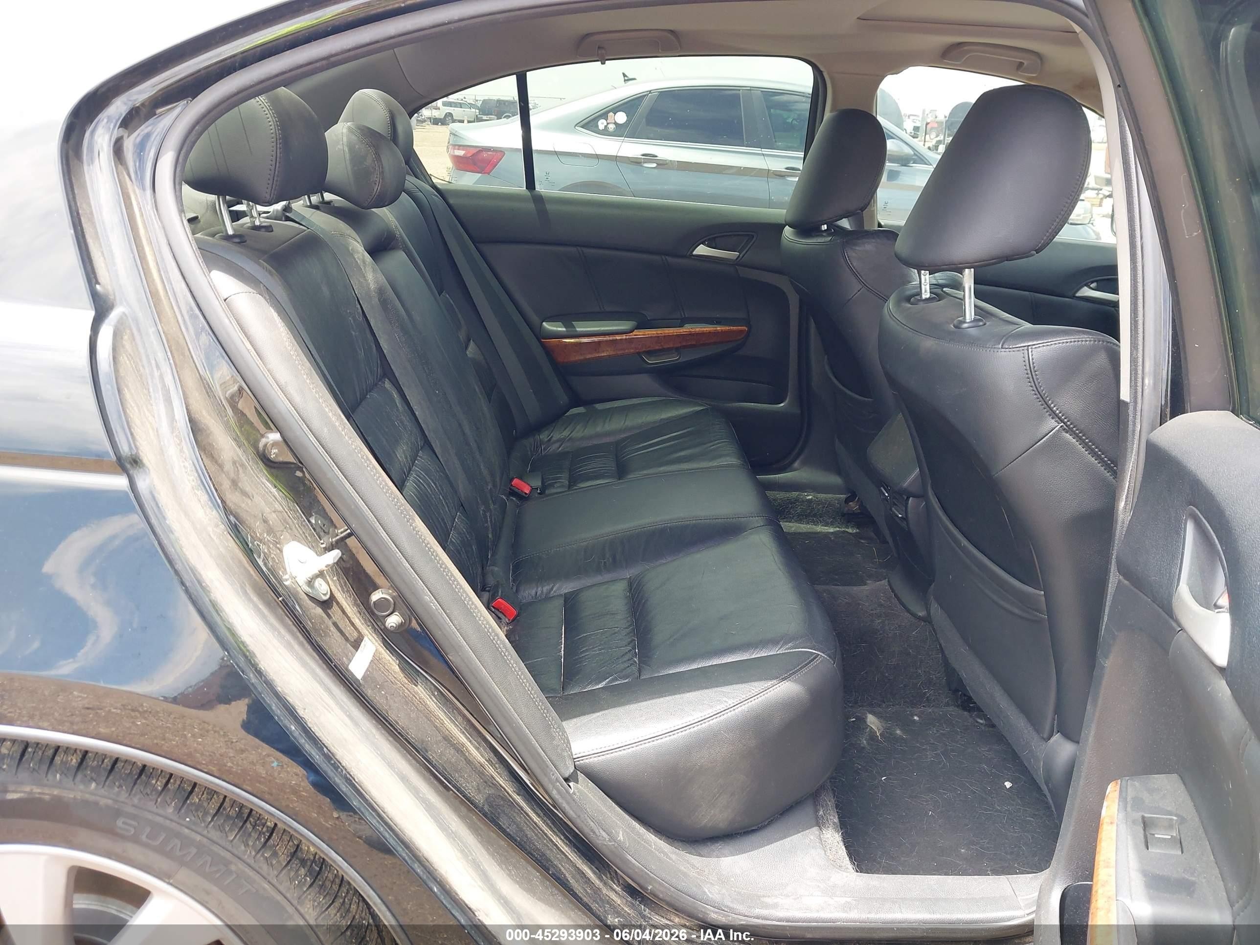 2011 Honda Accord 2.4 Ex-l Black vin: 1HGCP2F84BA074909