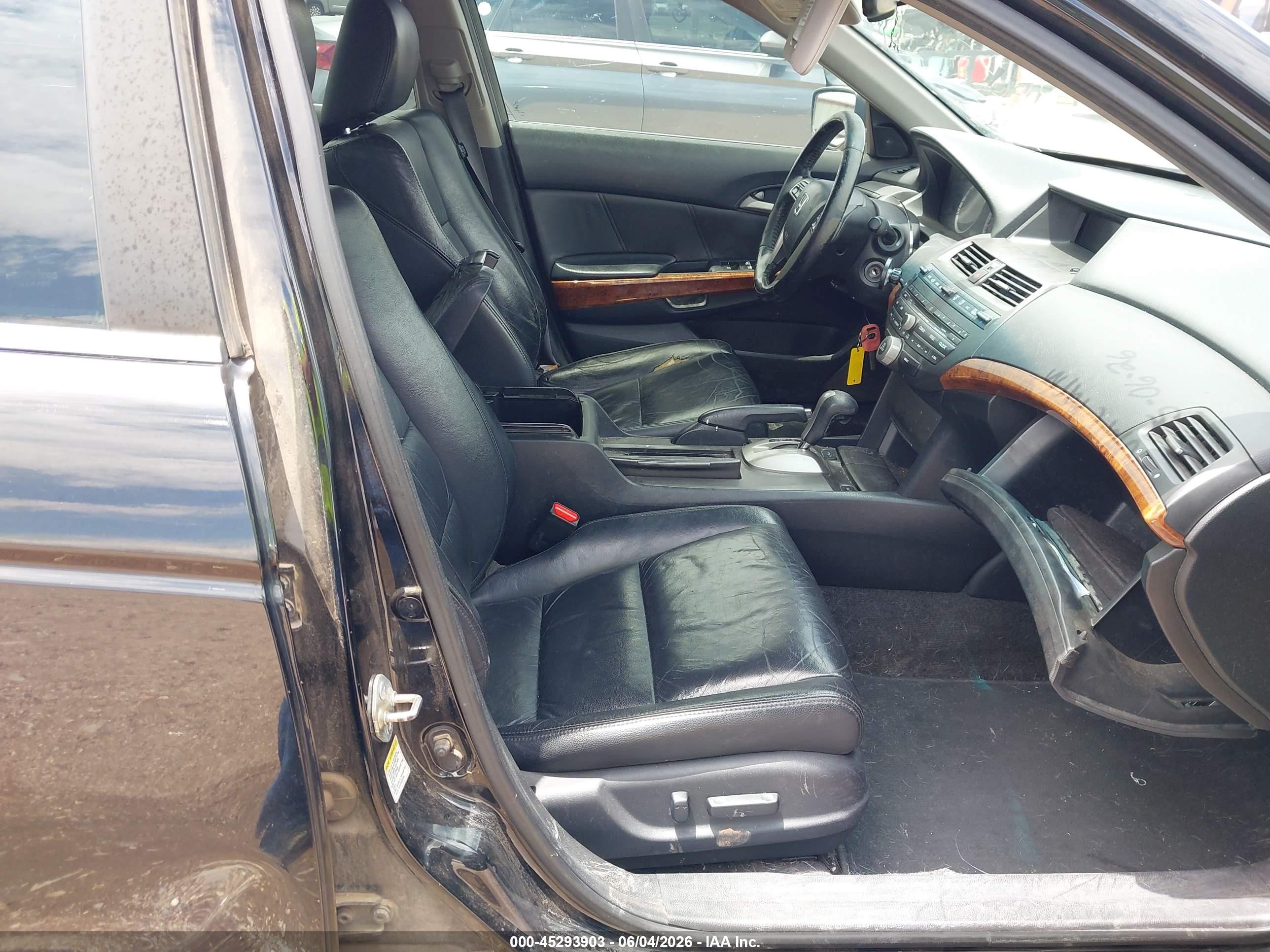 2011 Honda Accord 2.4 Ex-l Black vin: 1HGCP2F84BA074909