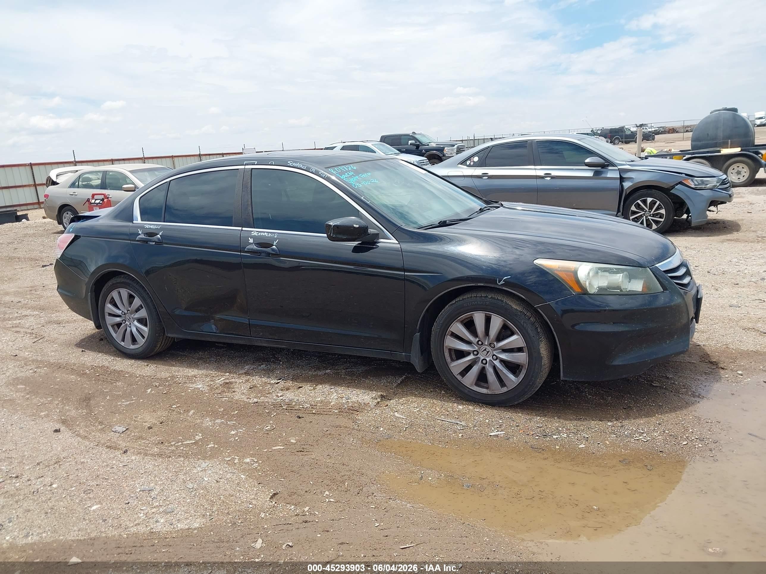 2011 Honda Accord 2.4 Ex-l Black vin: 1HGCP2F84BA074909