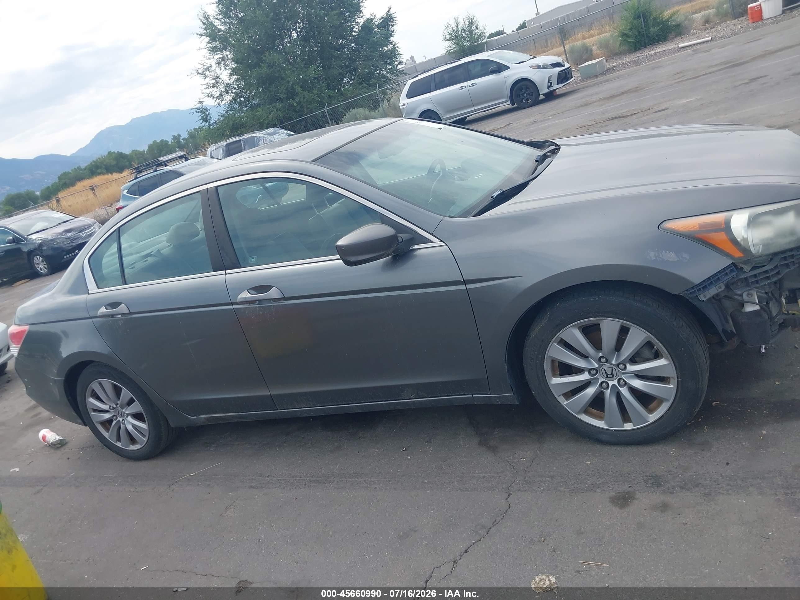 2011 Honda Accord 2.4 Ex-l Серый vin: 1HGCP2F84BA080144