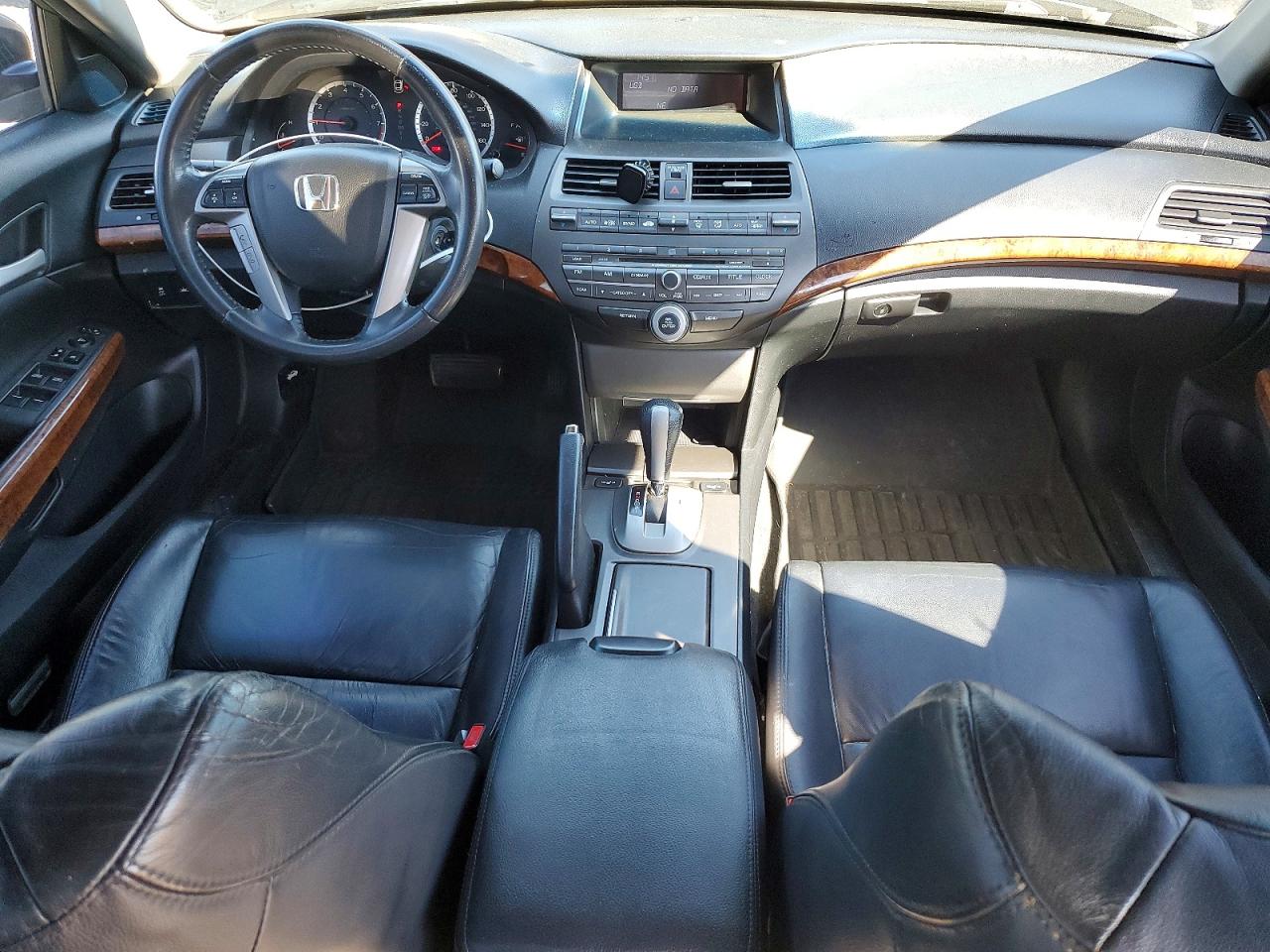 2011 Honda Accord Exl Черный vin: 1HGCP2F84BA116768