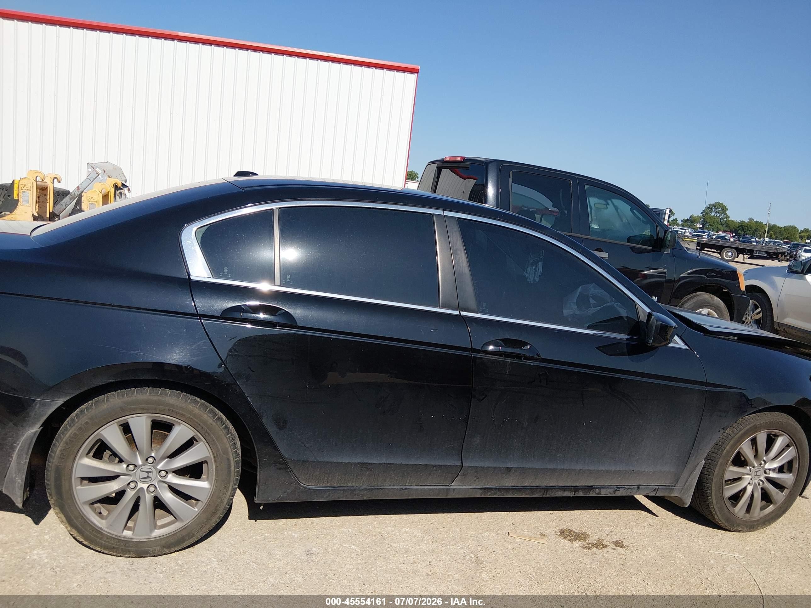 2011 Honda Accord 2.4 Ex-l Черный vin: 1HGCP2F84BA126345