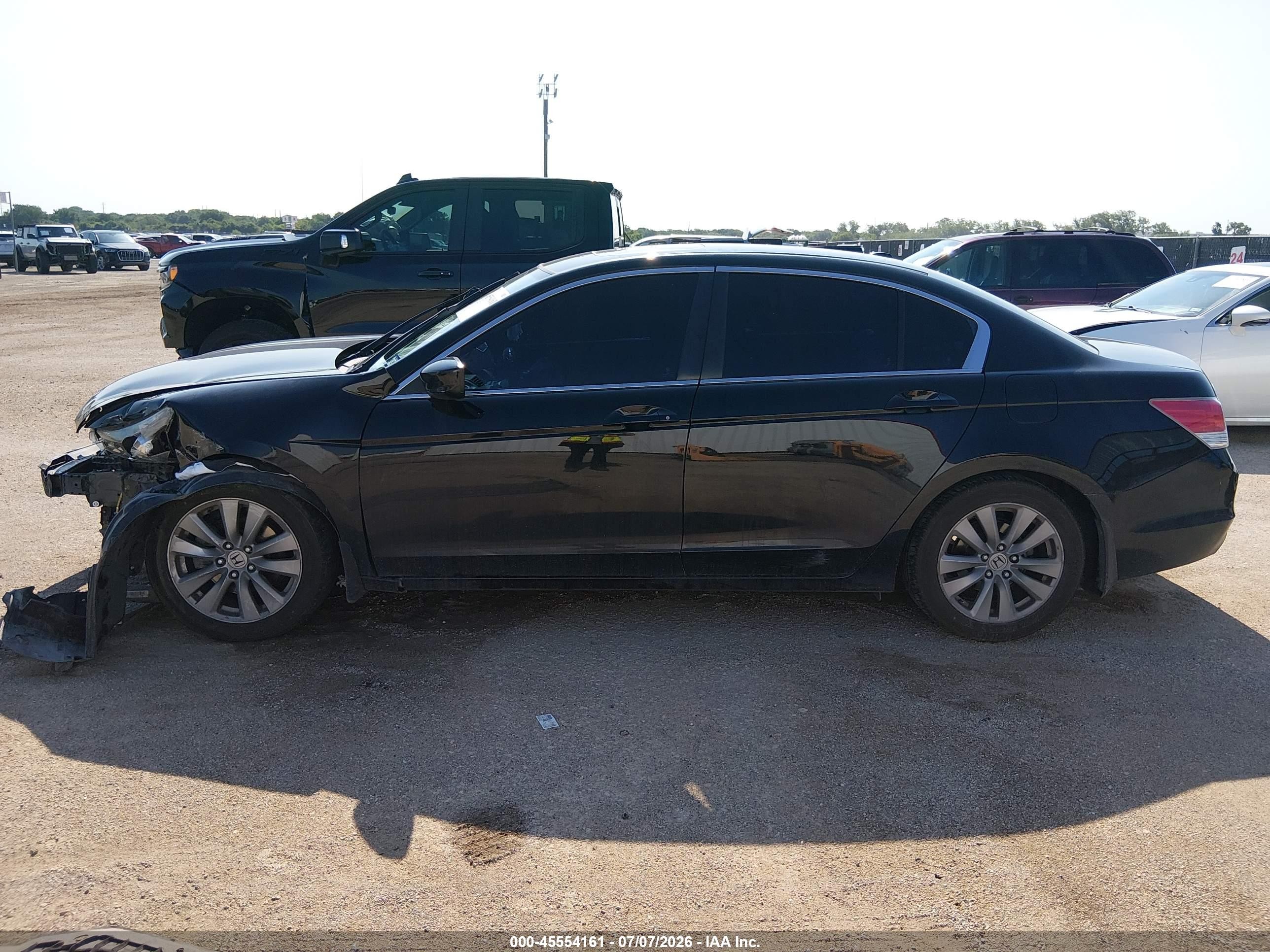 2011 Honda Accord 2.4 Ex-l Черный vin: 1HGCP2F84BA126345