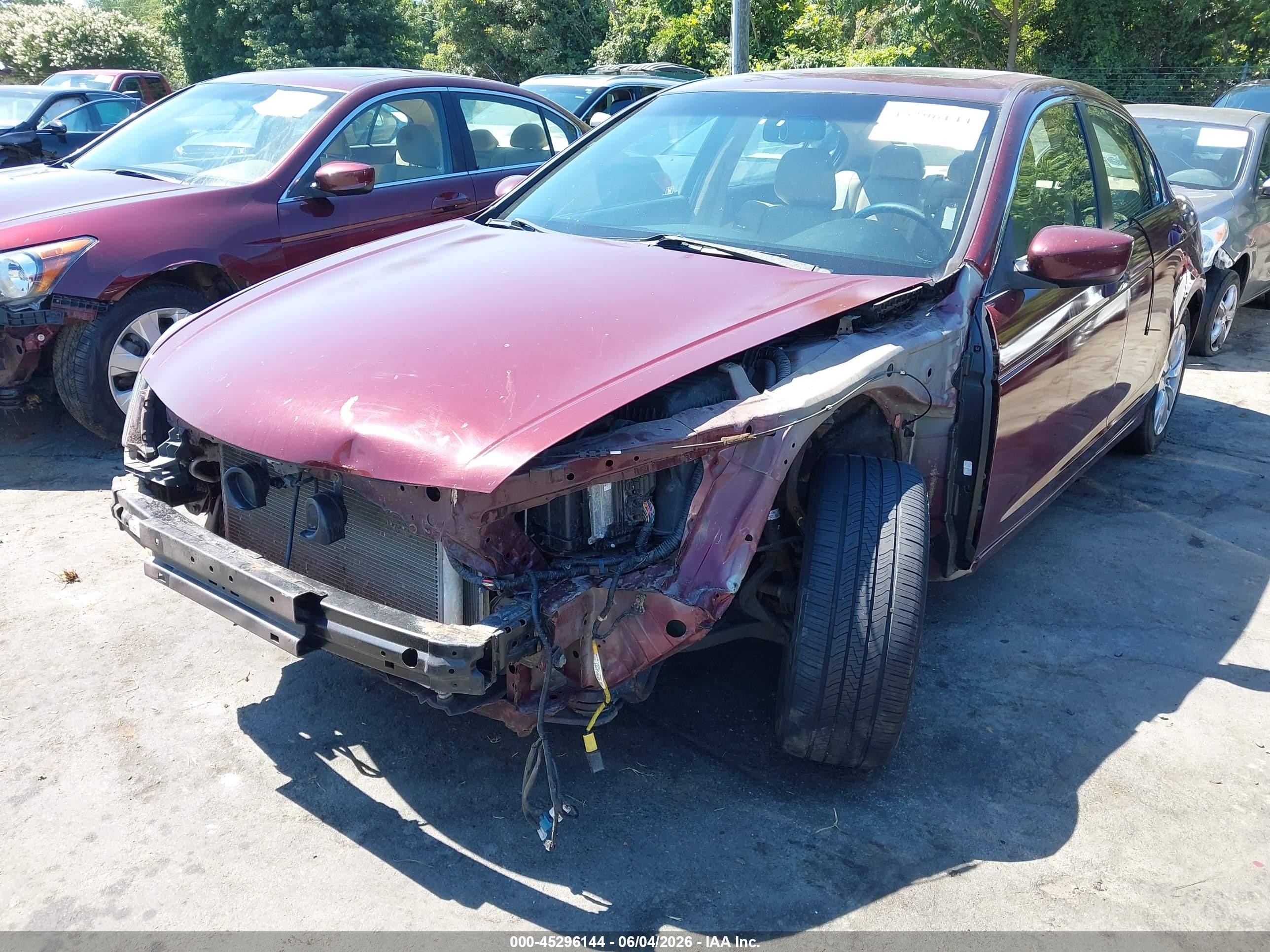 2011 Honda Accord 2.4 Ex-l Burgundy vin: 1HGCP2F84BA131609