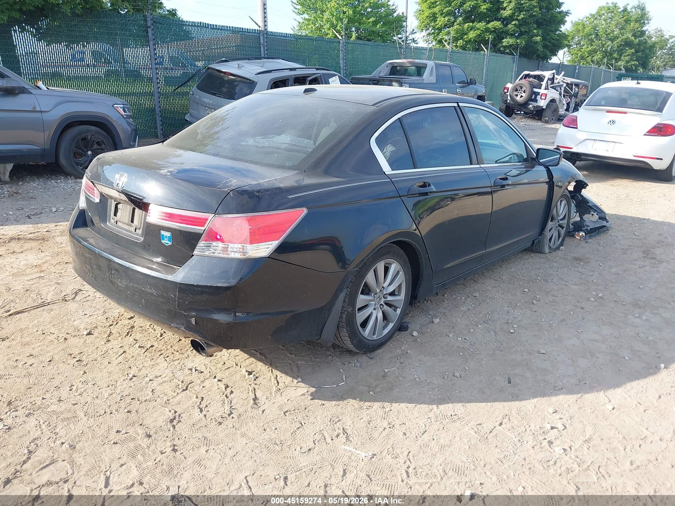 2011 Honda Accord 2.4 Ex-l Black vin: 1HGCP2F84BA141623