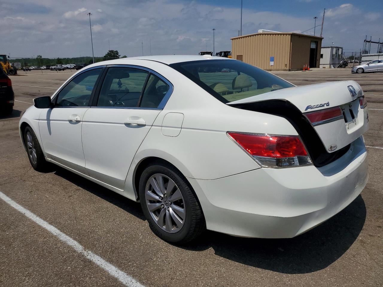2011 Honda Accord Exl White vin: 1HGCP2F84BA149561