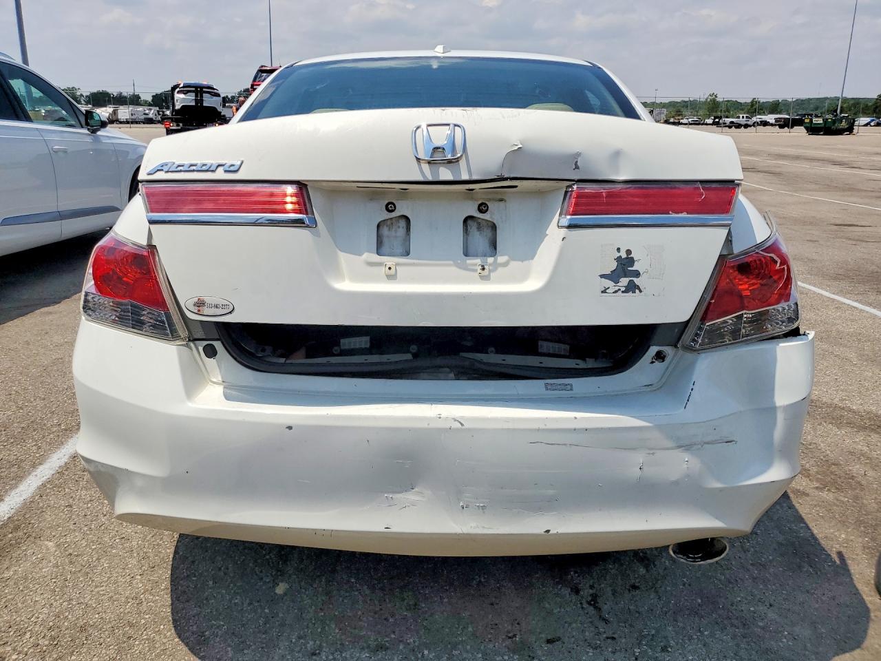 2011 Honda Accord Exl White vin: 1HGCP2F84BA149561