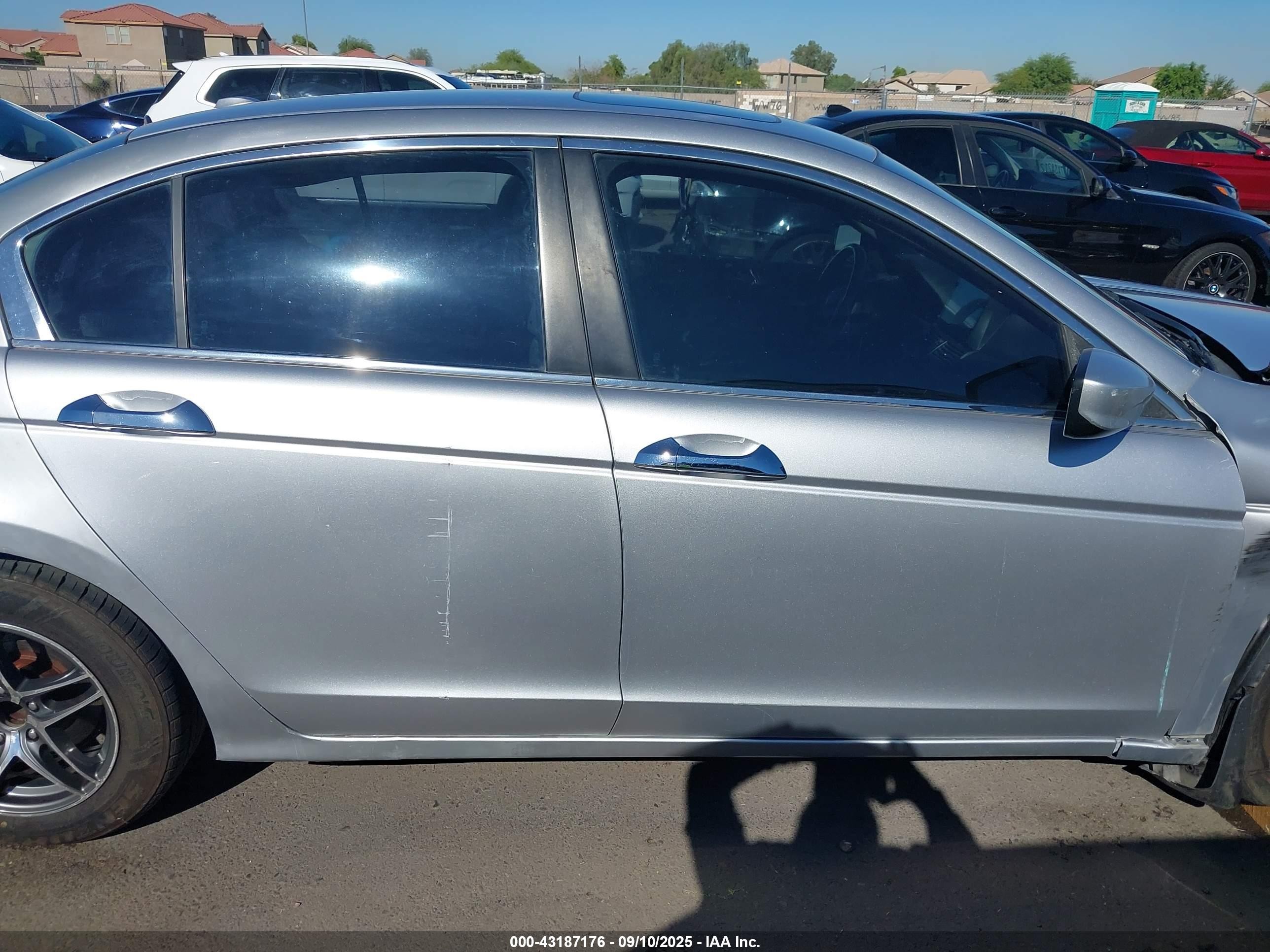 2012 Honda Accord Sdn 2.4 Ex-l/ex-l Серебряный vin: 1HGCP2F84CA037554