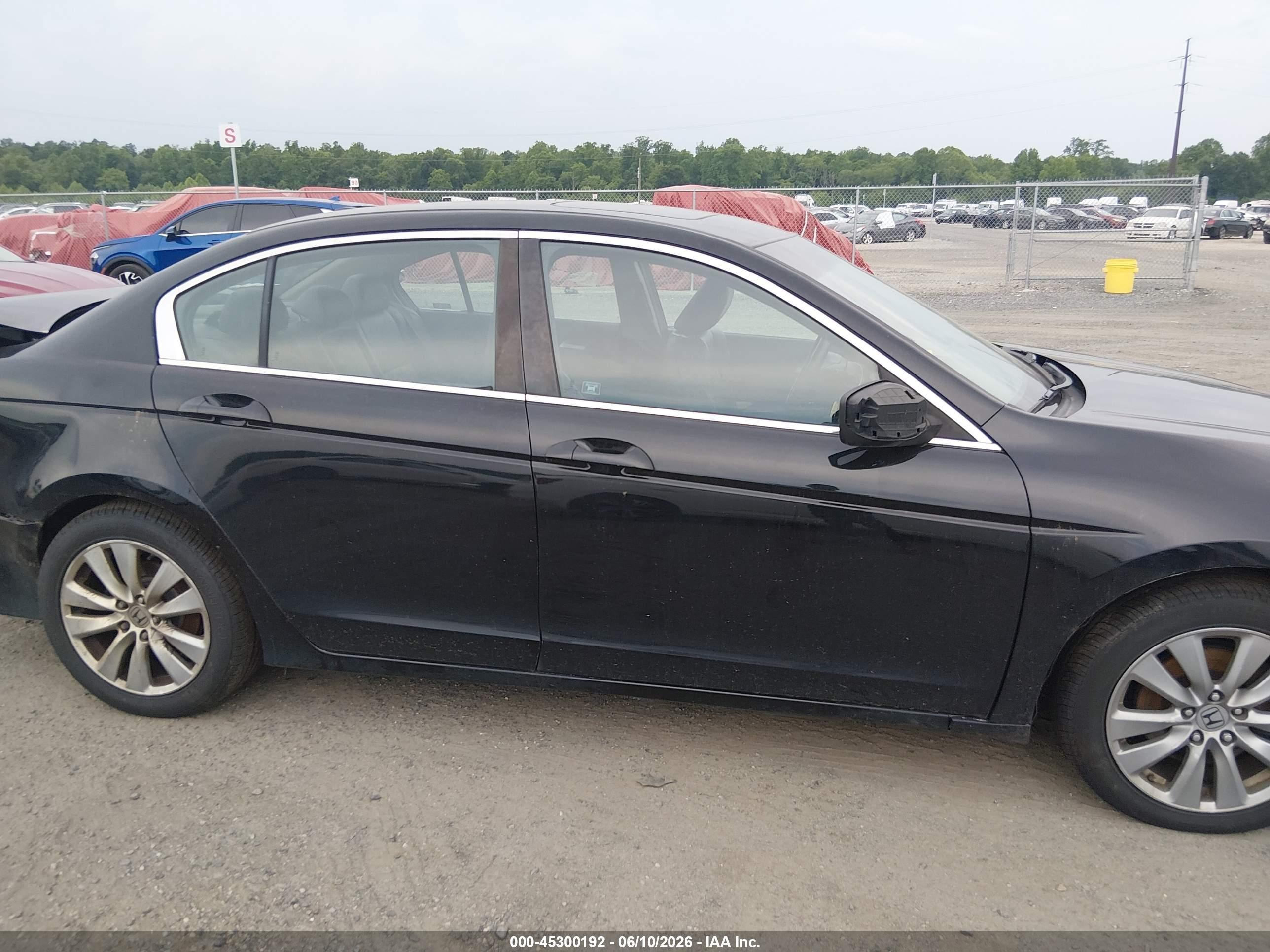 2012 Honda Accord 2.4 Ex-l Black vin: 1HGCP2F84CA070229